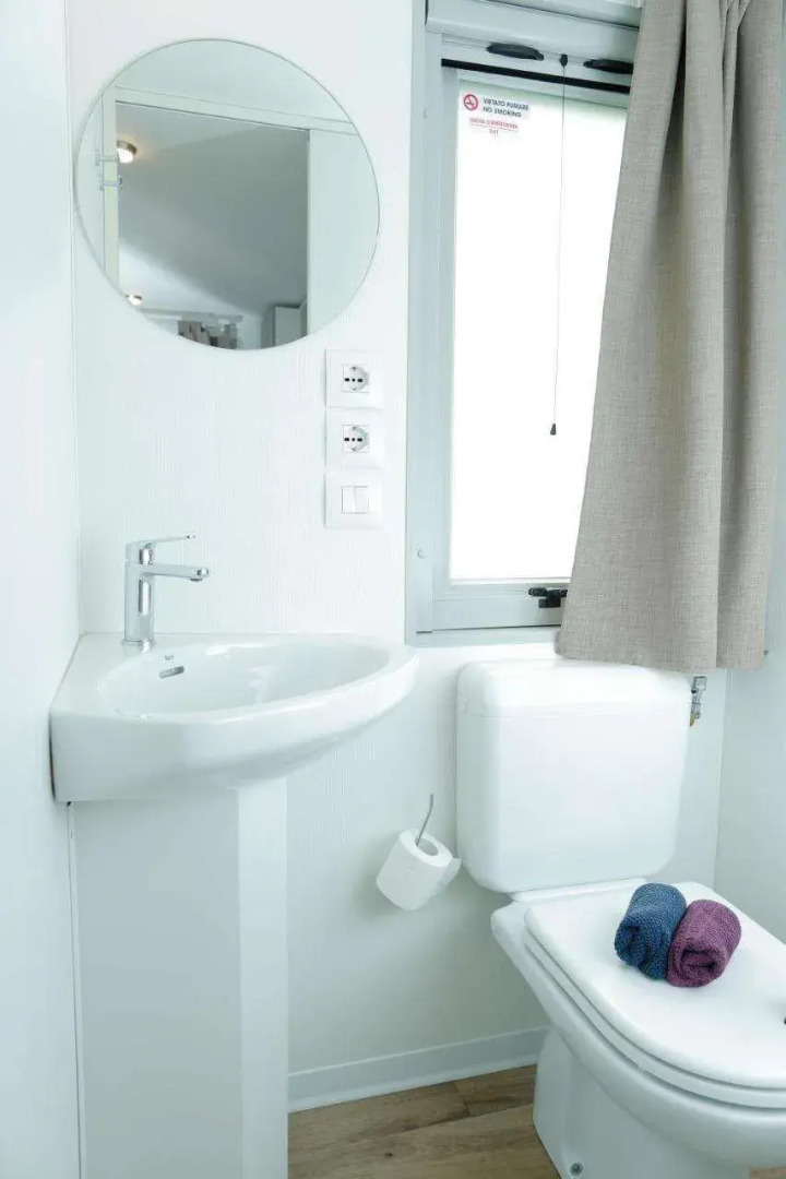 hu Norcenni Girasole Village