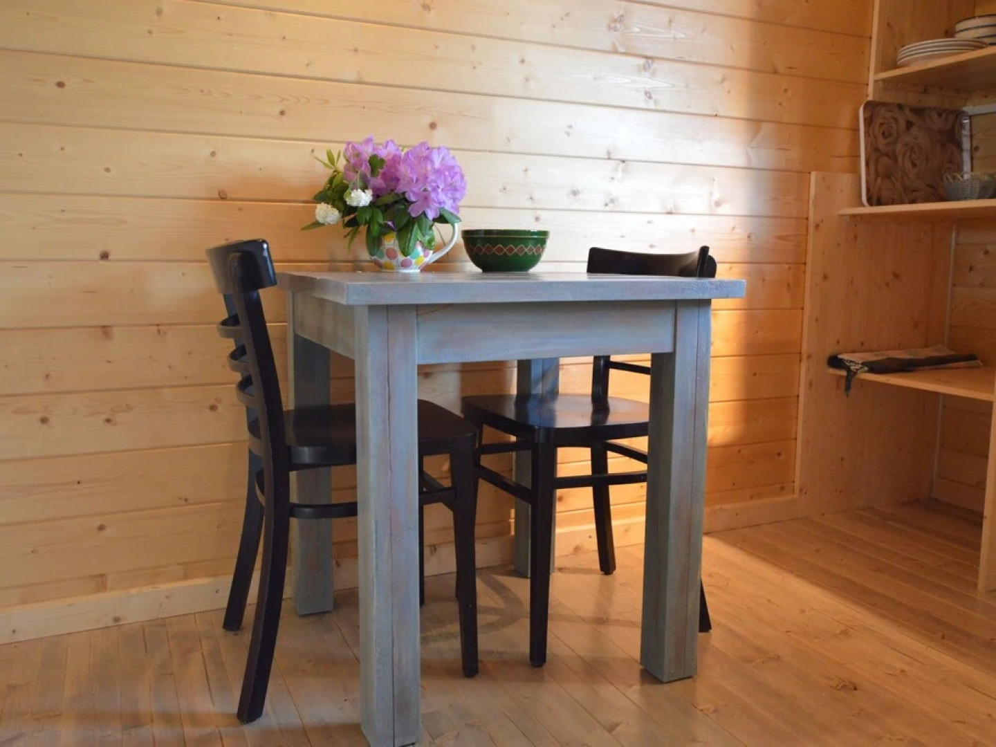 Cosy Chalet in Lottum With Garden