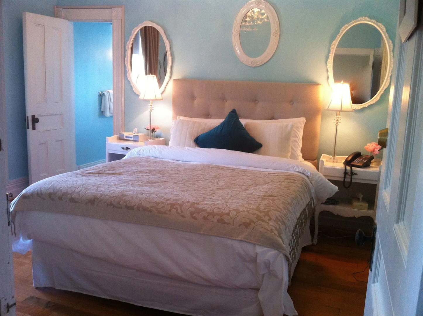 Manoir Becancourt Hotel