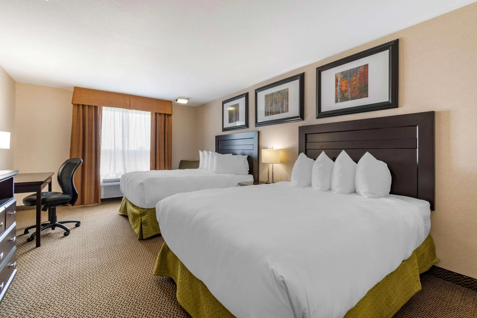 Best Western Bonnyville Inn & Suites