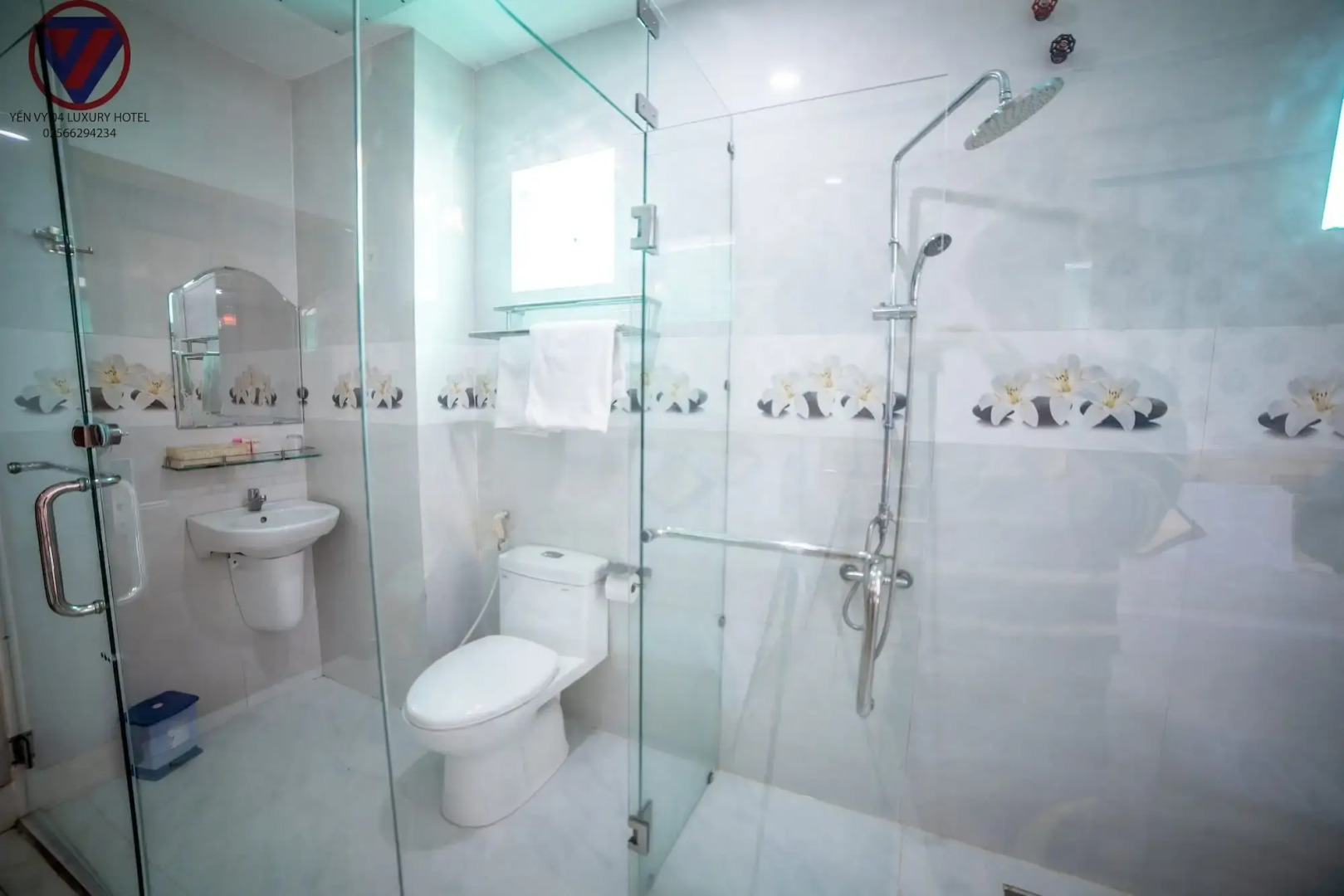 Yen Vy 04 Luxury Hotel