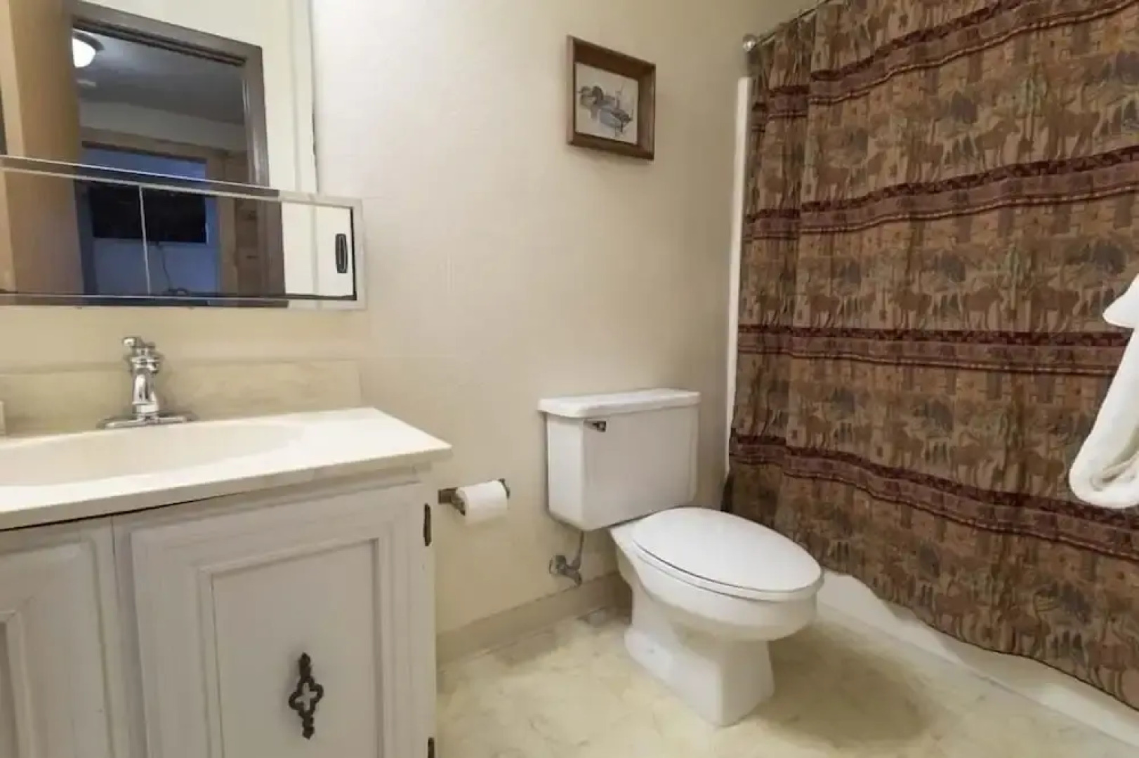 Seven Springs 3 BR Deluxe Condo, Near Golf Course by RedAwning