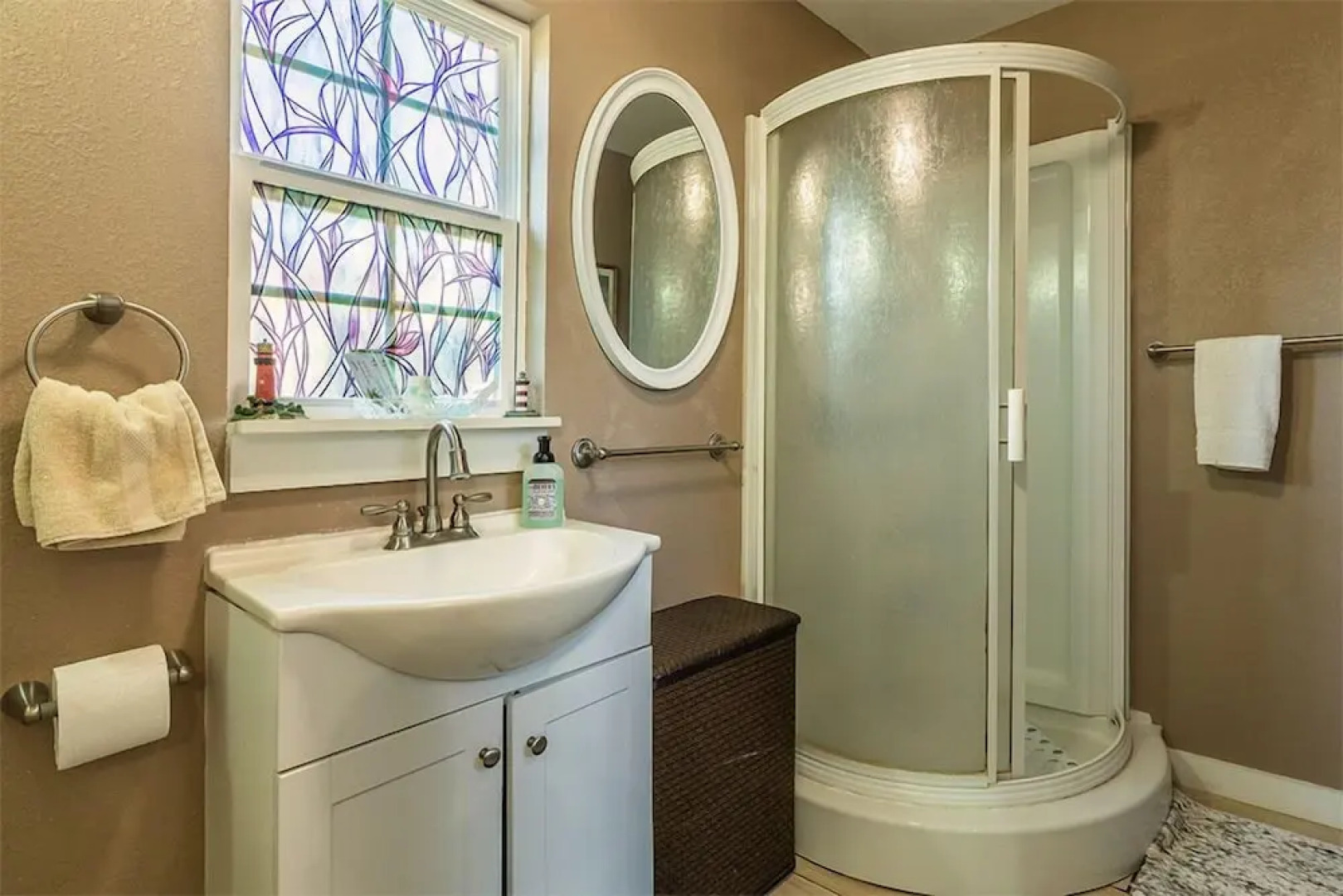 Come Friday Cottages on the Bay