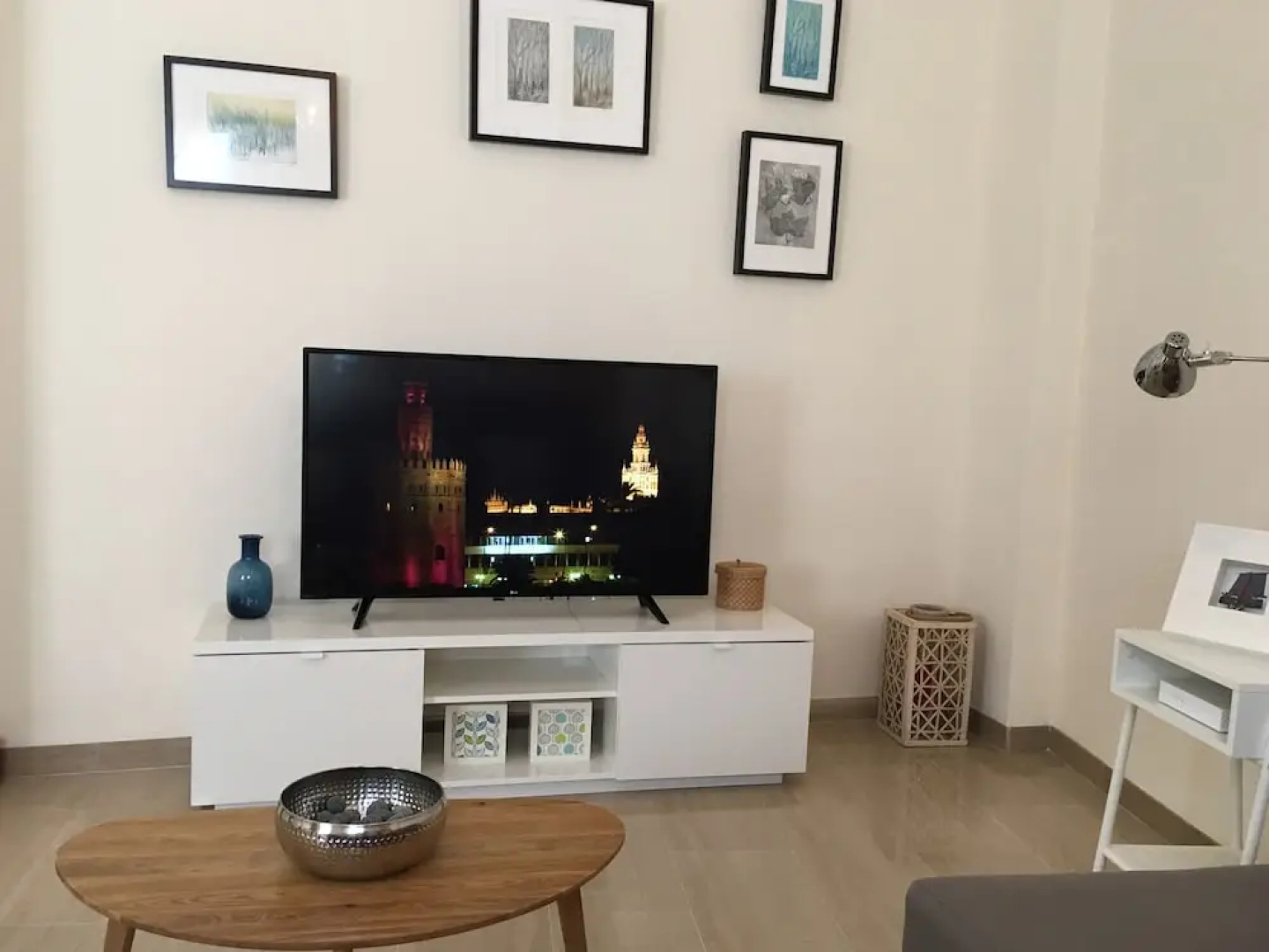 Teodosio Apartment & FREE PARKING