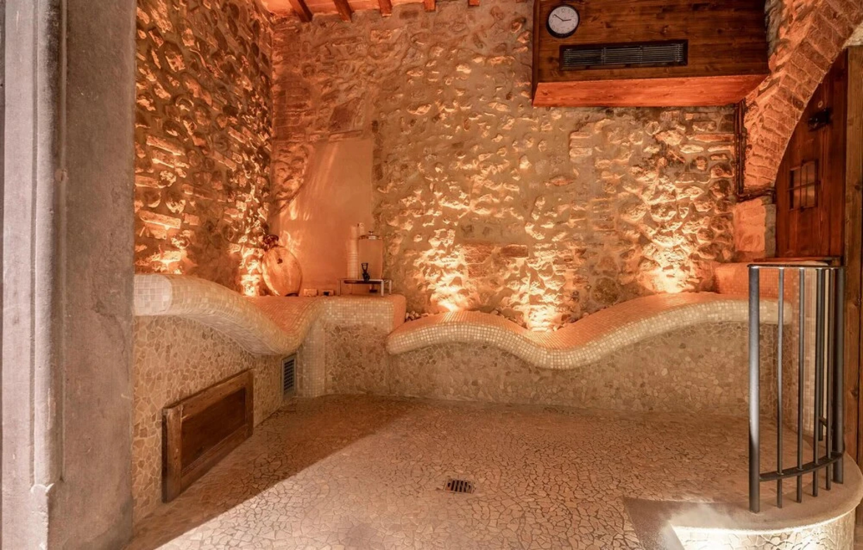 Awesome Apartment in Verucchio With Wifi and 2 Bedrooms