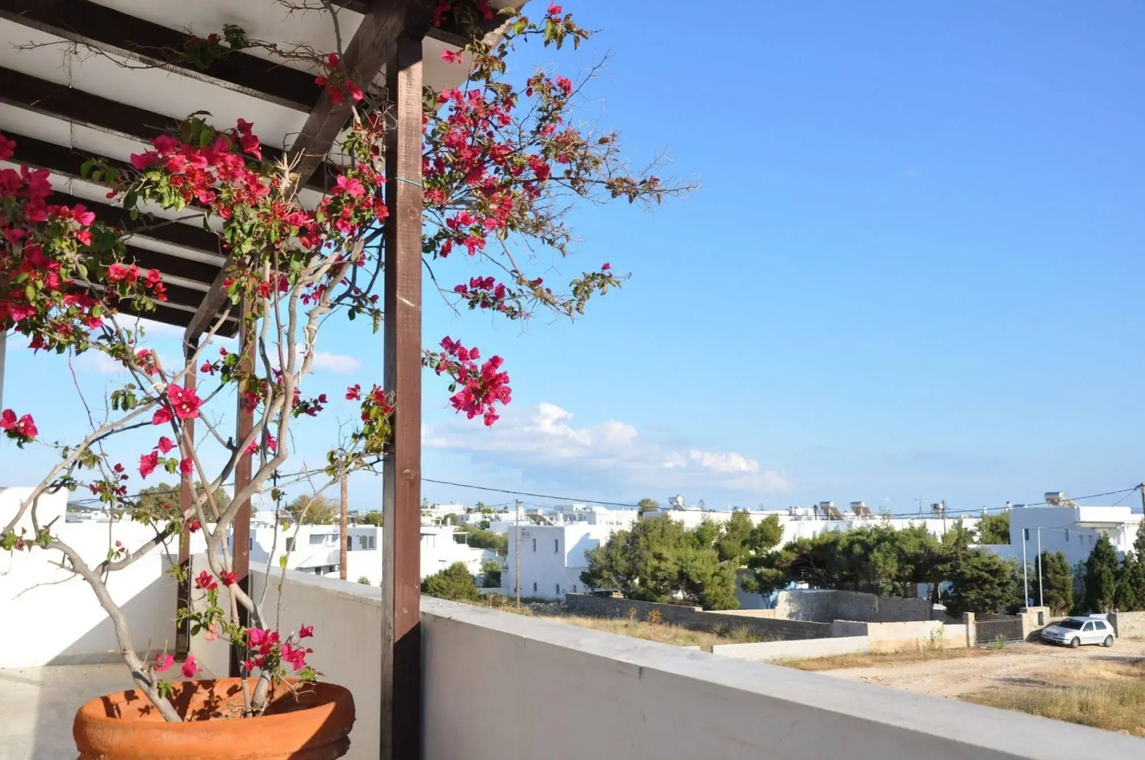 Michalis Apartments near the beaches with sea view