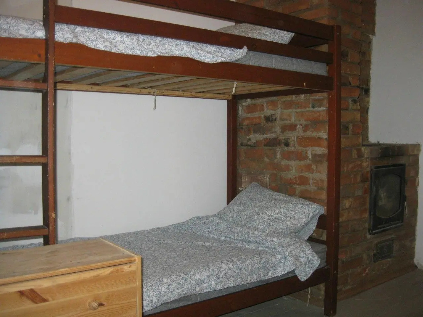 Хостел Изба