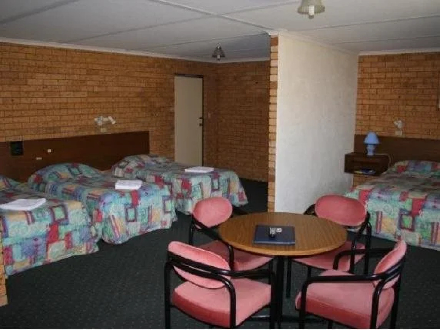 Newell Motor Inn - Narrandera