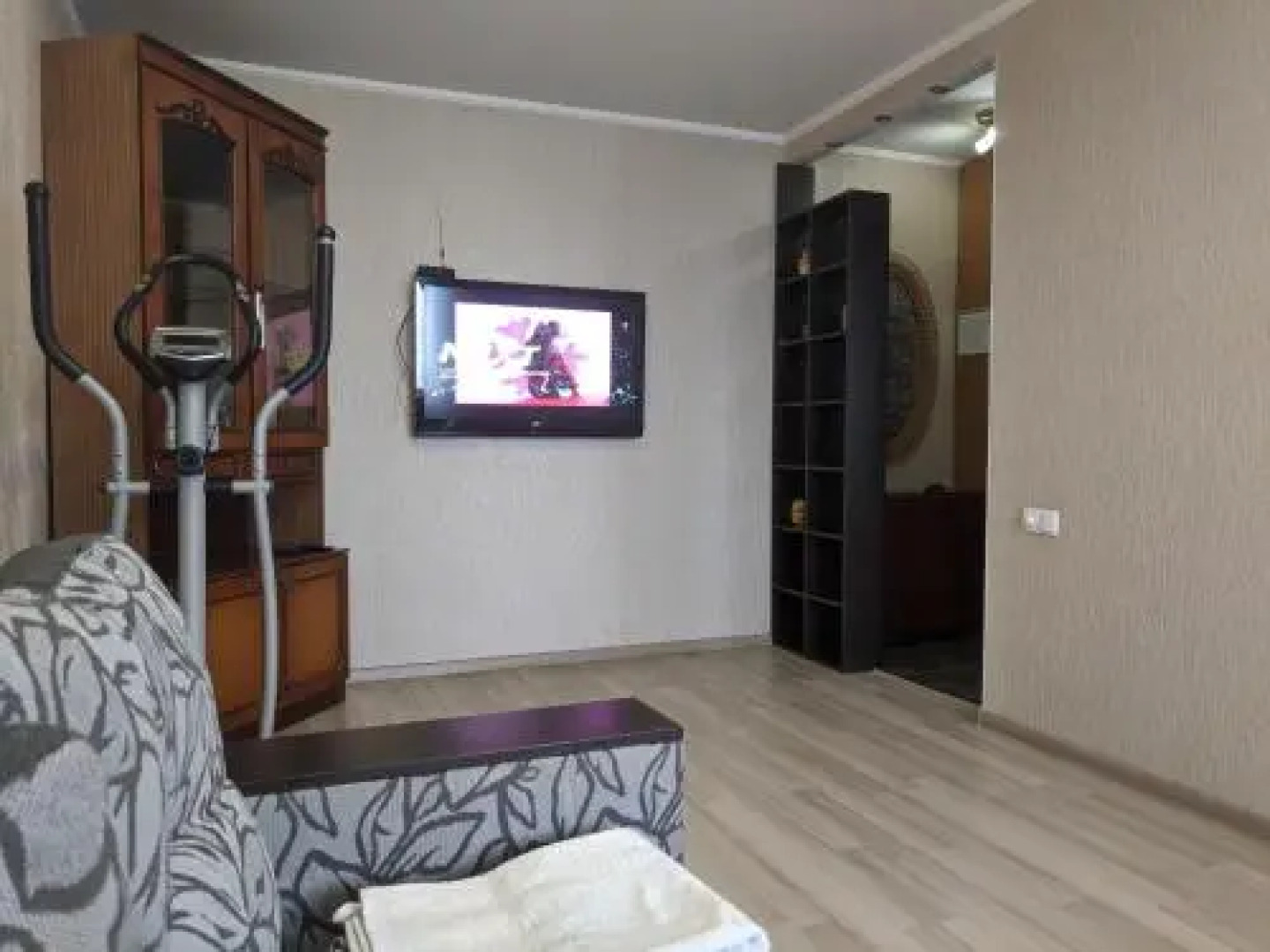 Apartment on Peremohy Avenue