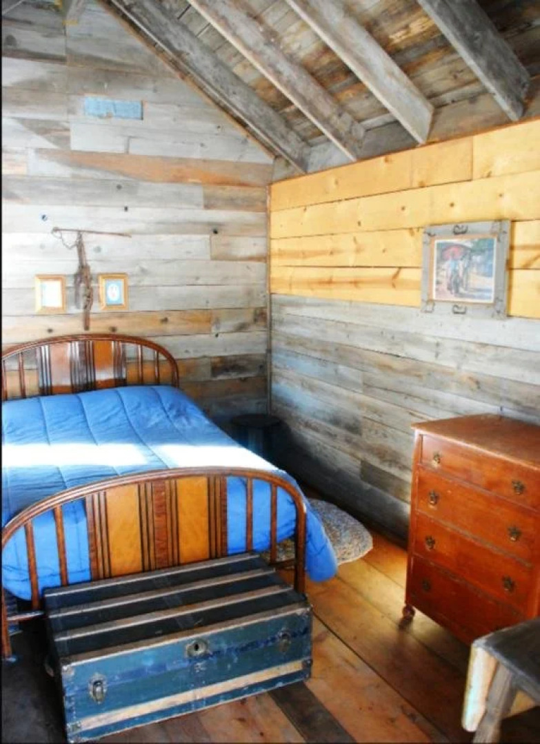 4D Longhorn Guest Ranch