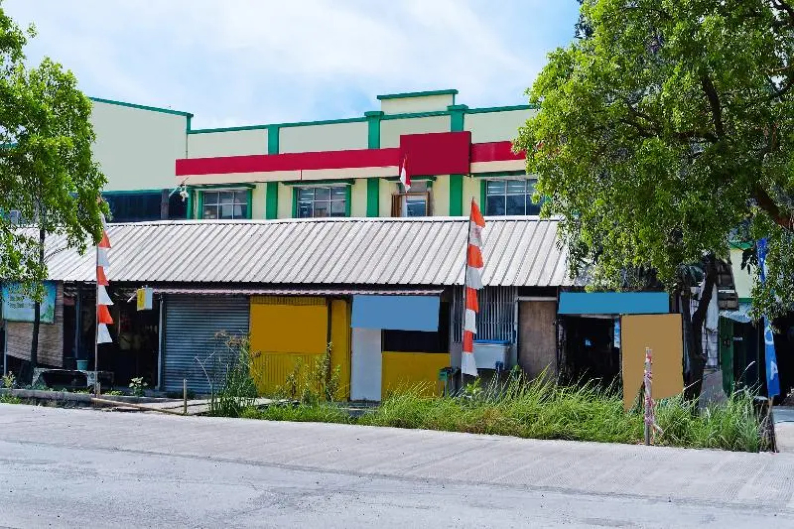 Spot On 91402 Home'59 Tegal Danas