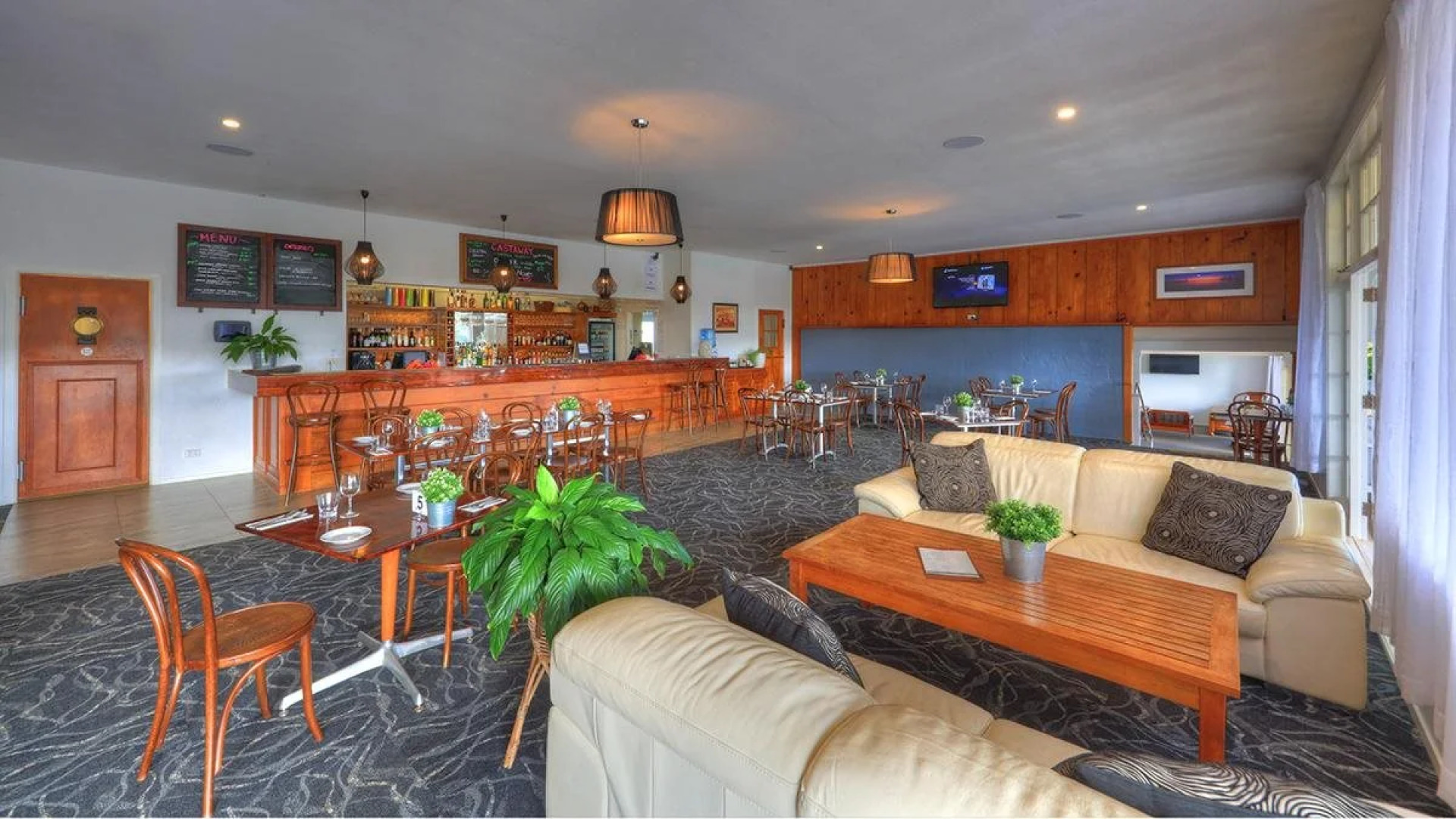 Castaway Norfolk Island