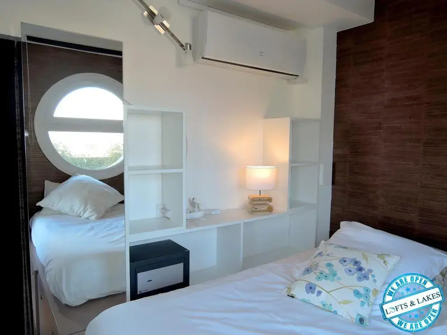 Les Bulles "Lofts & Lakes"