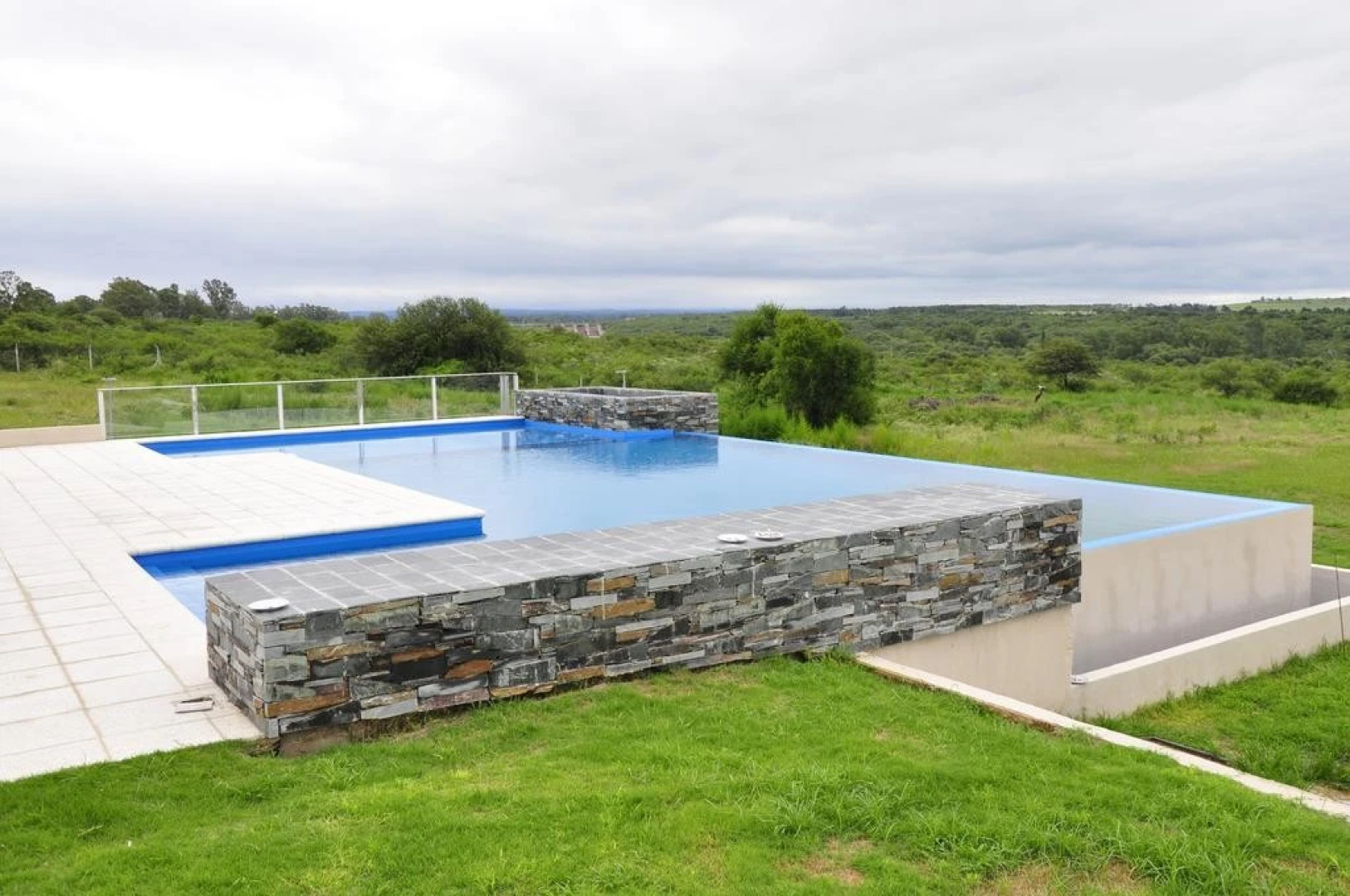 Howard Johnson by Wyndham Piedras Moras