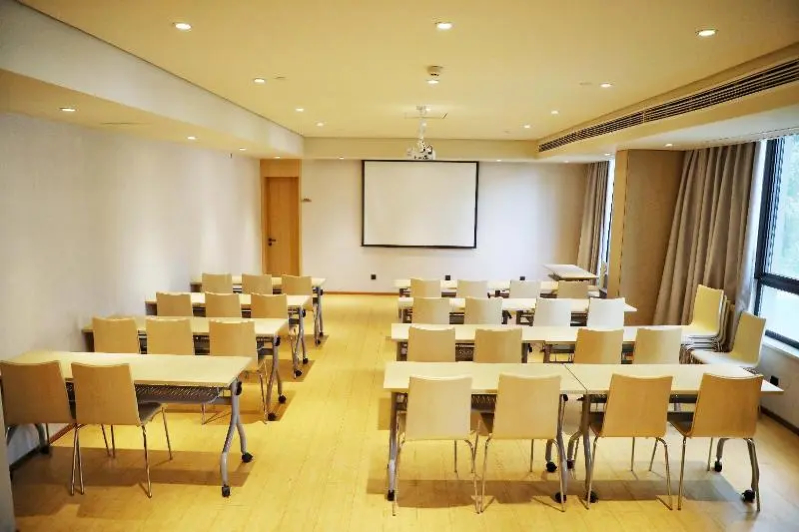 Ji Hotel (Huai'an Beijing North Road)