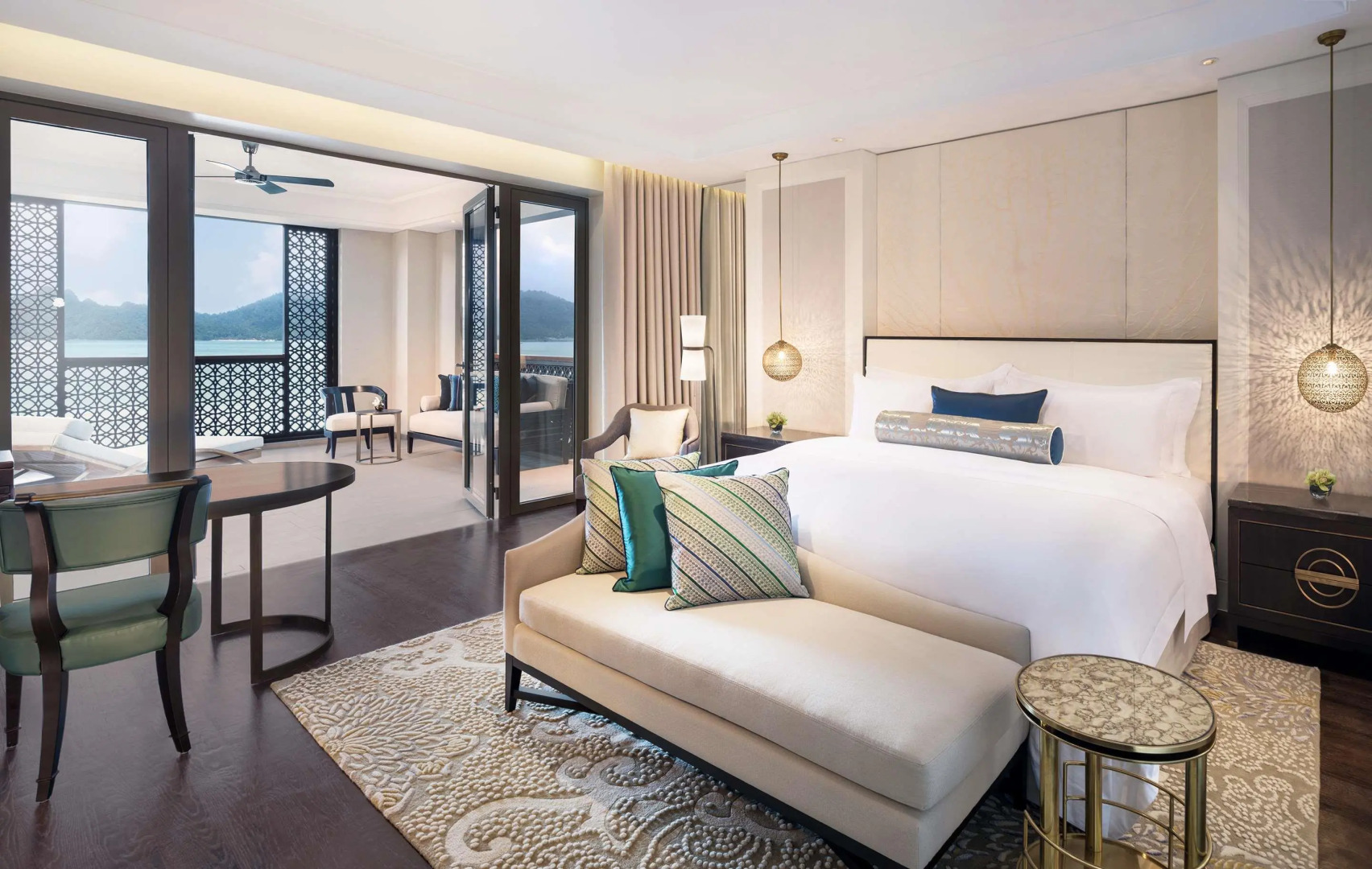 Mutiara Burau Bay Resort