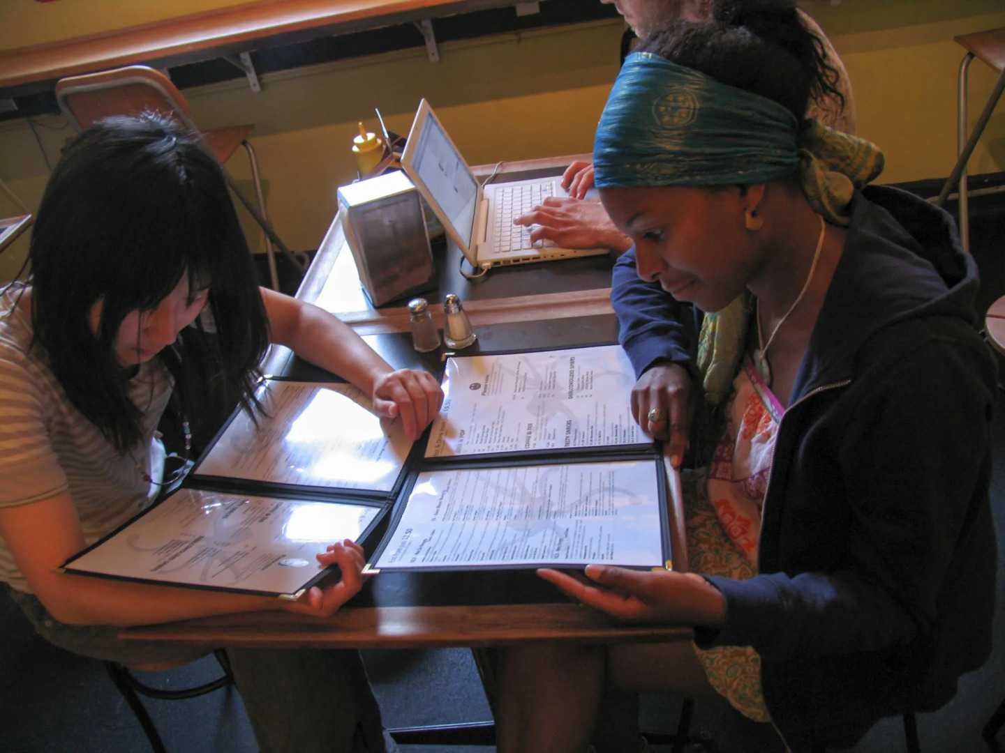 Ocean Island Inn Backpackers Suites - Hostel