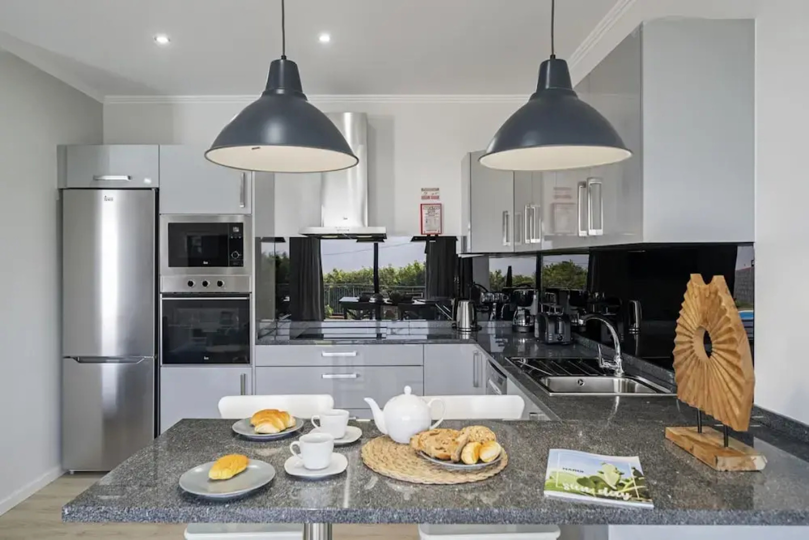 Felicidade Rocha I, for Families, With a Pool