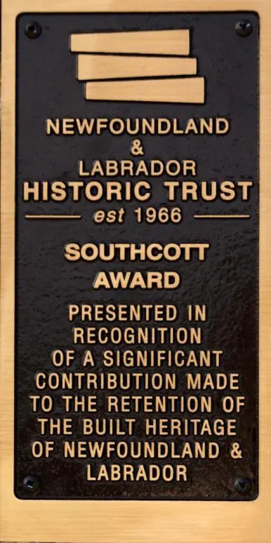 The Old Salt Box Co. - Evelyn's Place