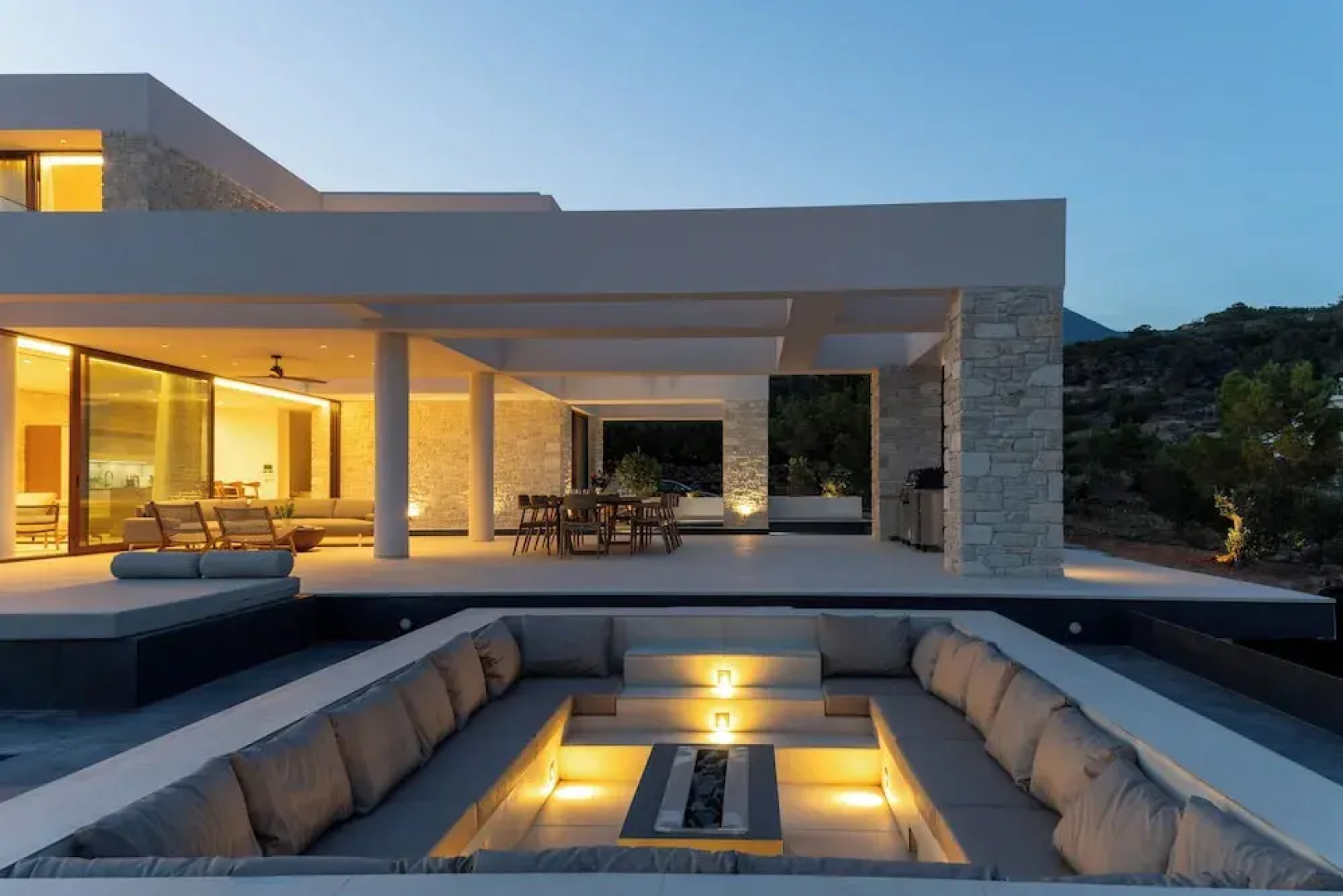 Seanatra Luxury Villas