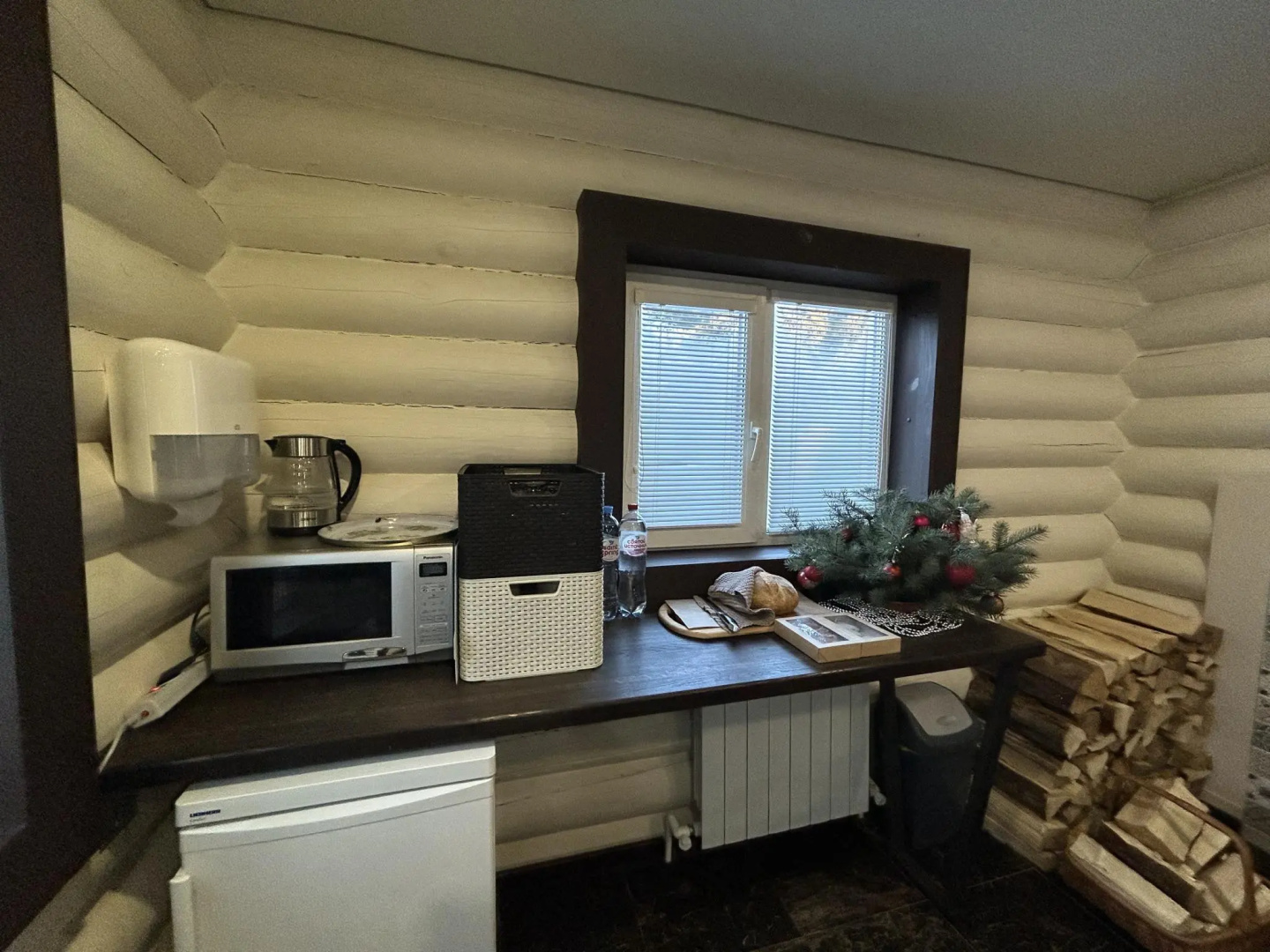 Дом с баней и теплым бассейном ECOLIFE&STYLE (ЭКОЛАЙФЭНДСТАЙЛ)