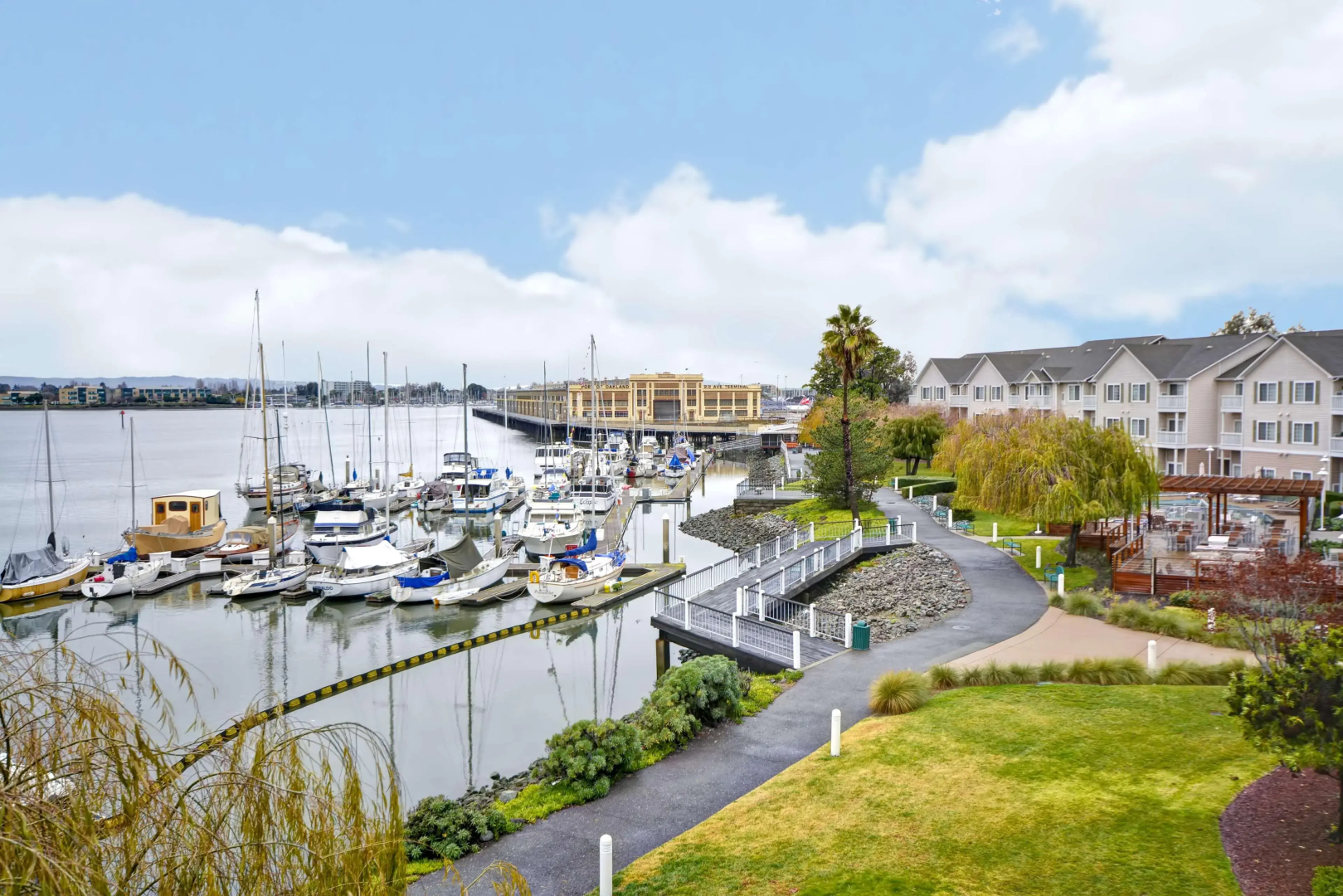 Homewood Suites by Hilton Oakland-Waterfront