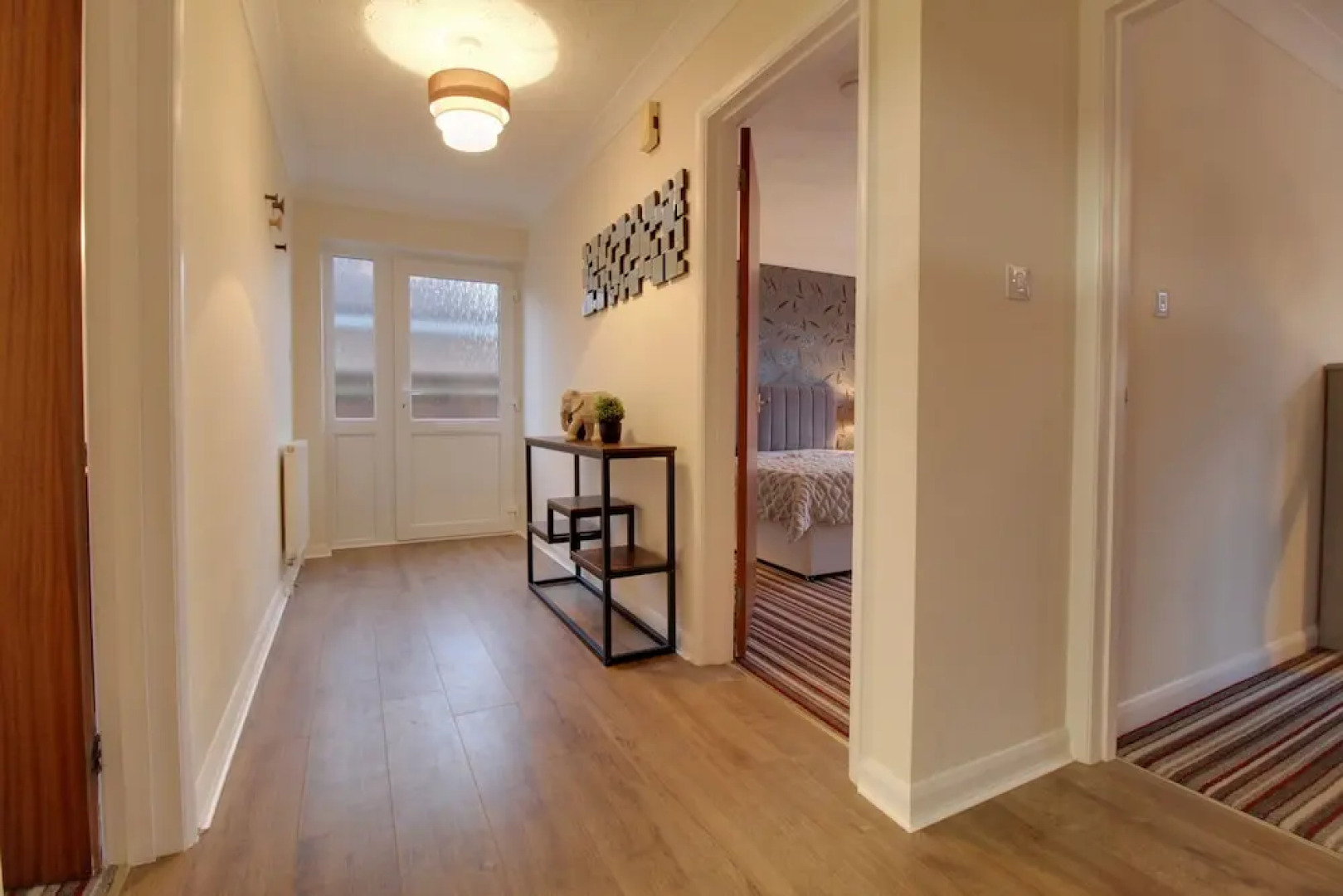 Cedar Drive, Holbeach - 1 to 4 - Self Catering