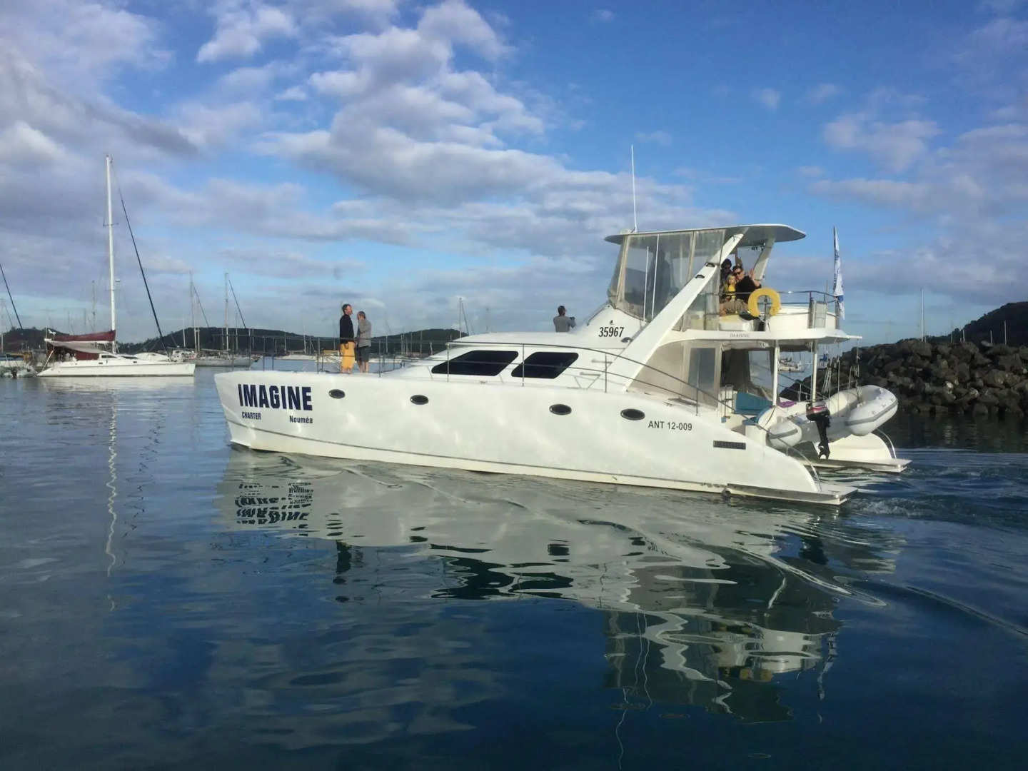 Imagine Yacht Charter