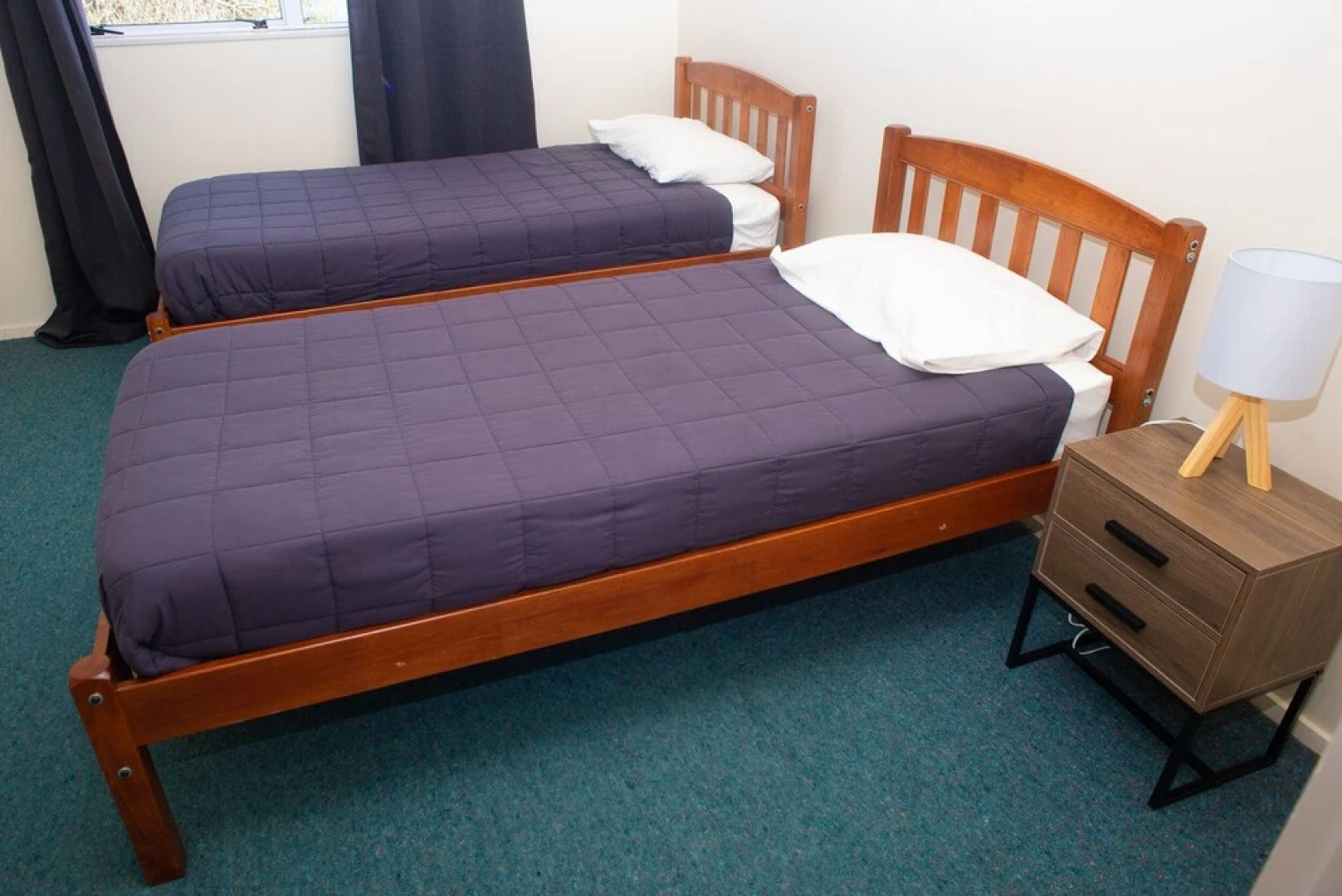 Howards Mountain Lodge