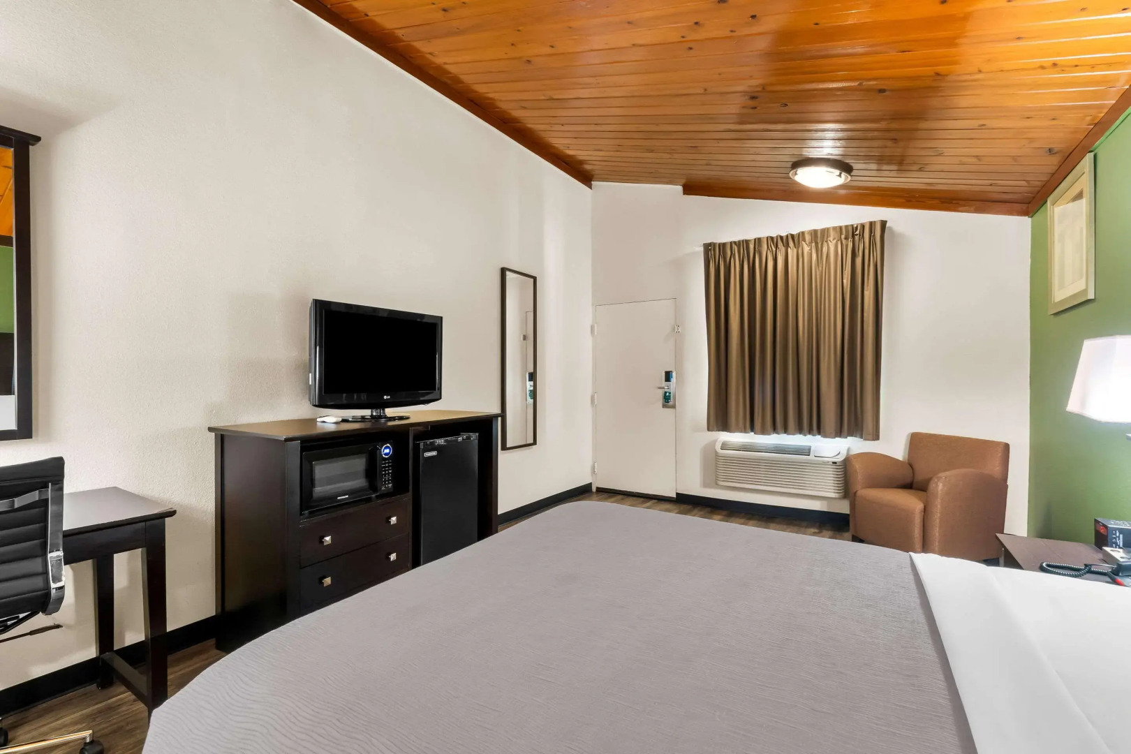 Quality Inn Tullahoma