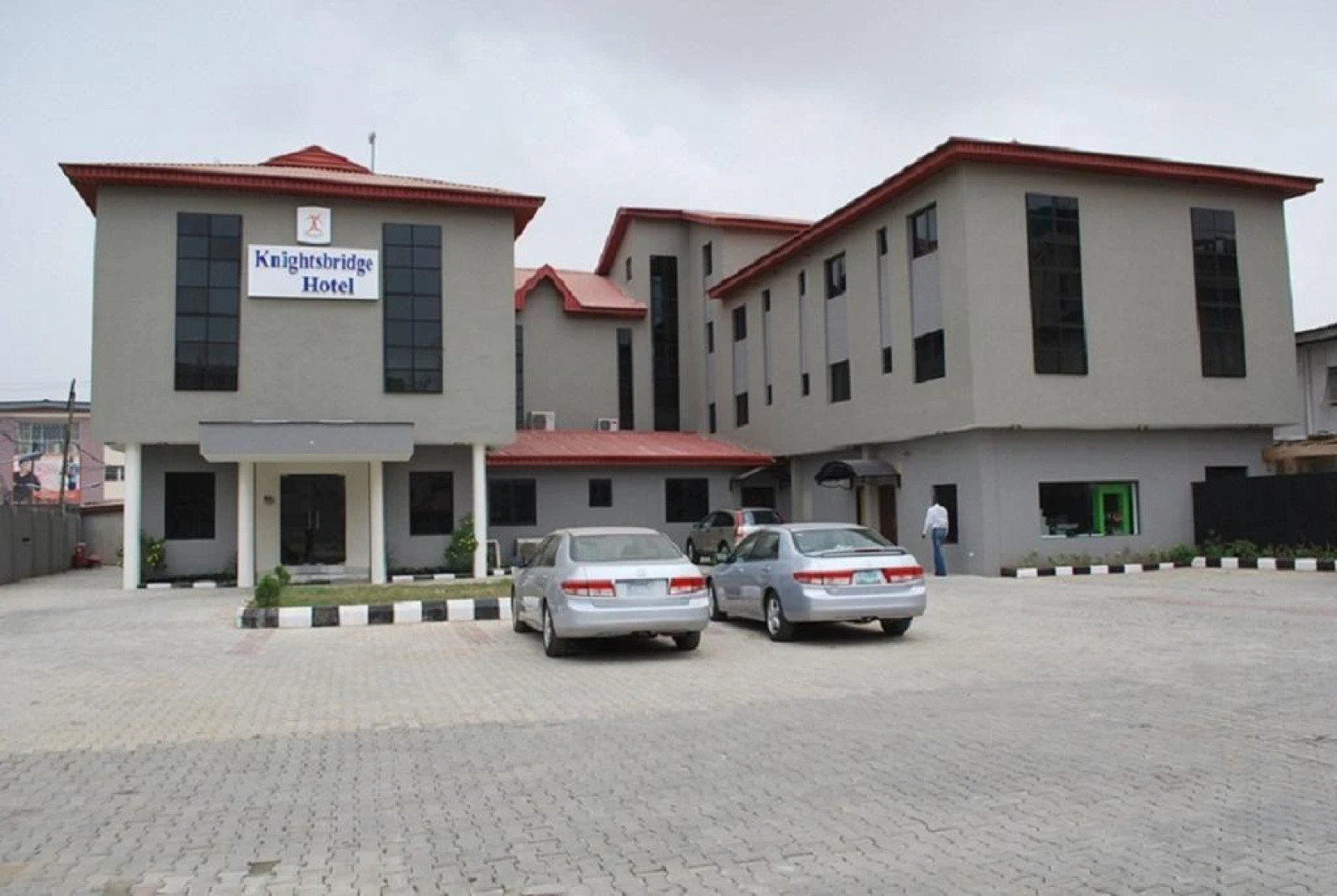 Lucky Sunshine Hotel