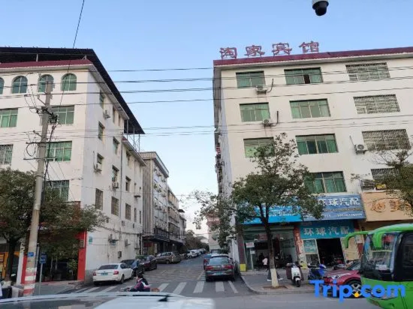 Xingguo Taojia Hotel (Bus Station Branch)