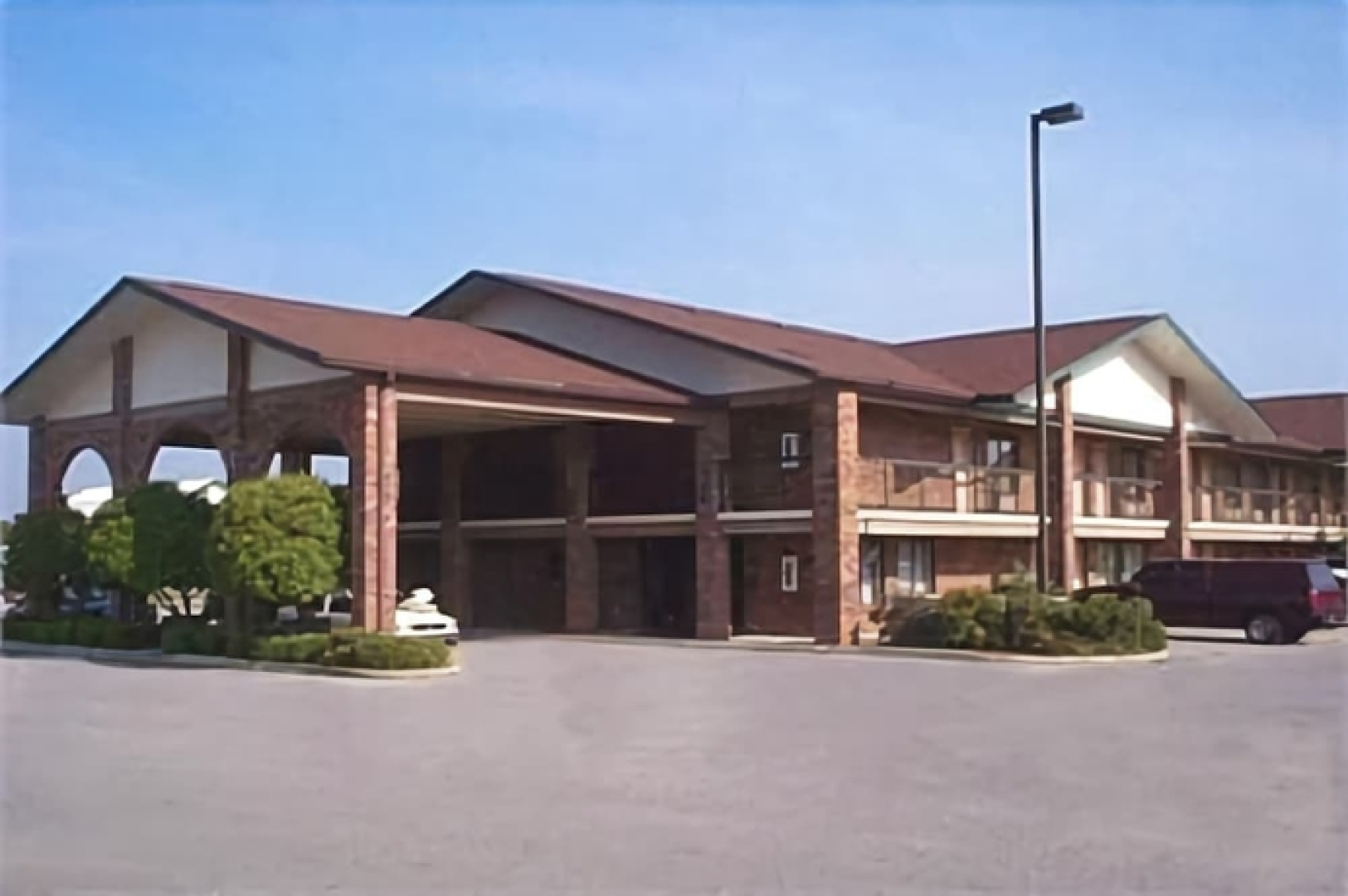 Days Inn by Wyndham Clanton AL