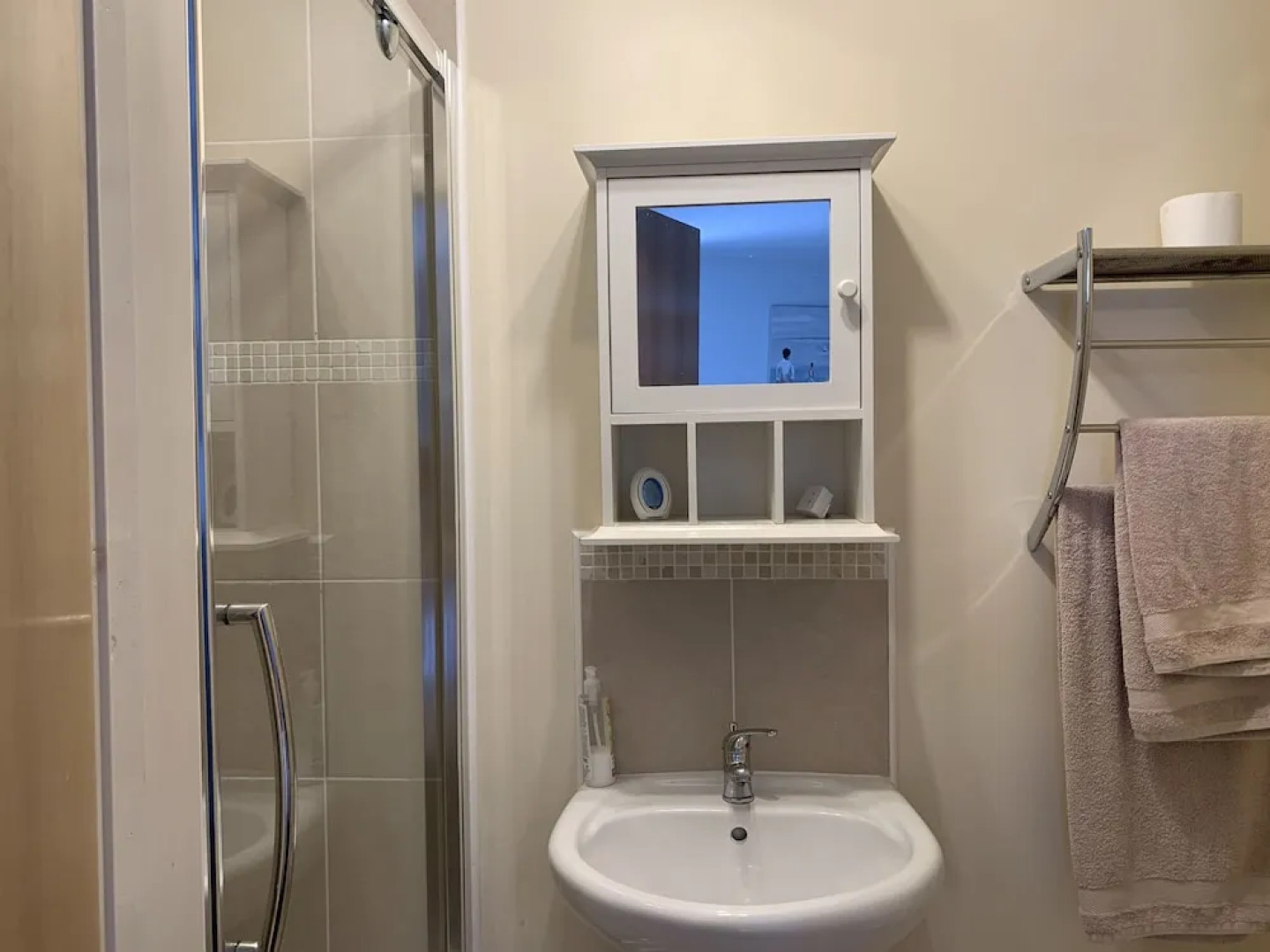 Harbour View Luxury Comfortable Holiday Apartment