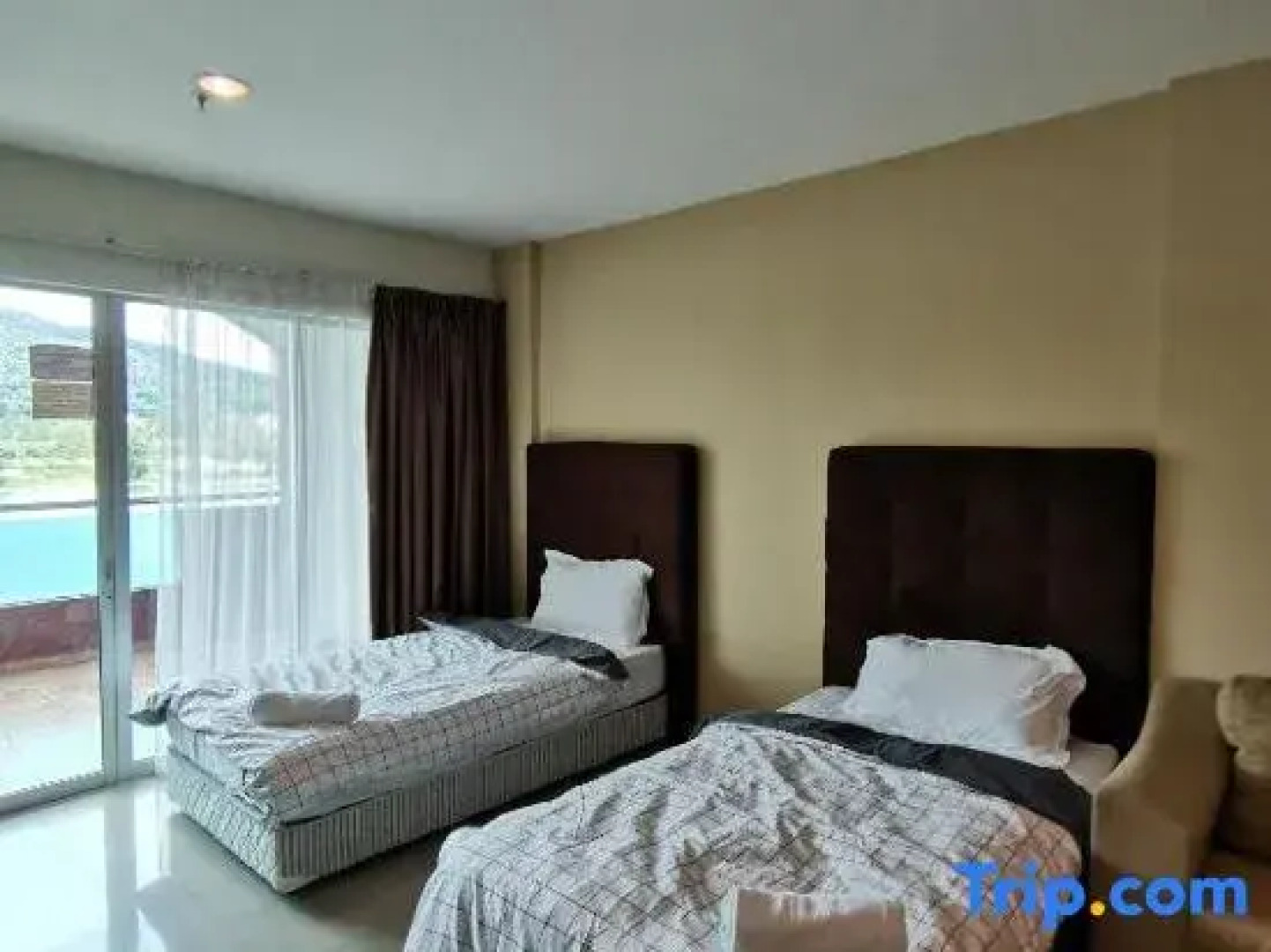 Spacious & Homey Apartment at Marina Island by JoMy Homestay