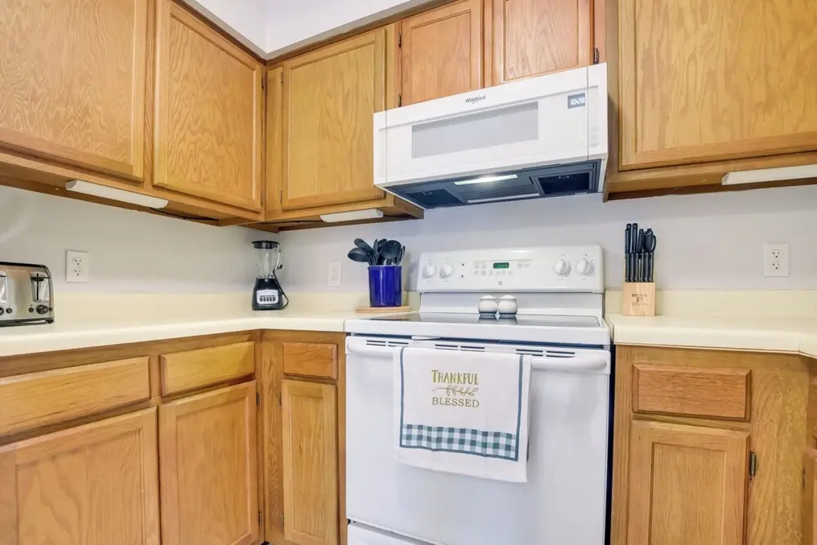 Sunny Condo - Private Ocean Isle Beach Access!