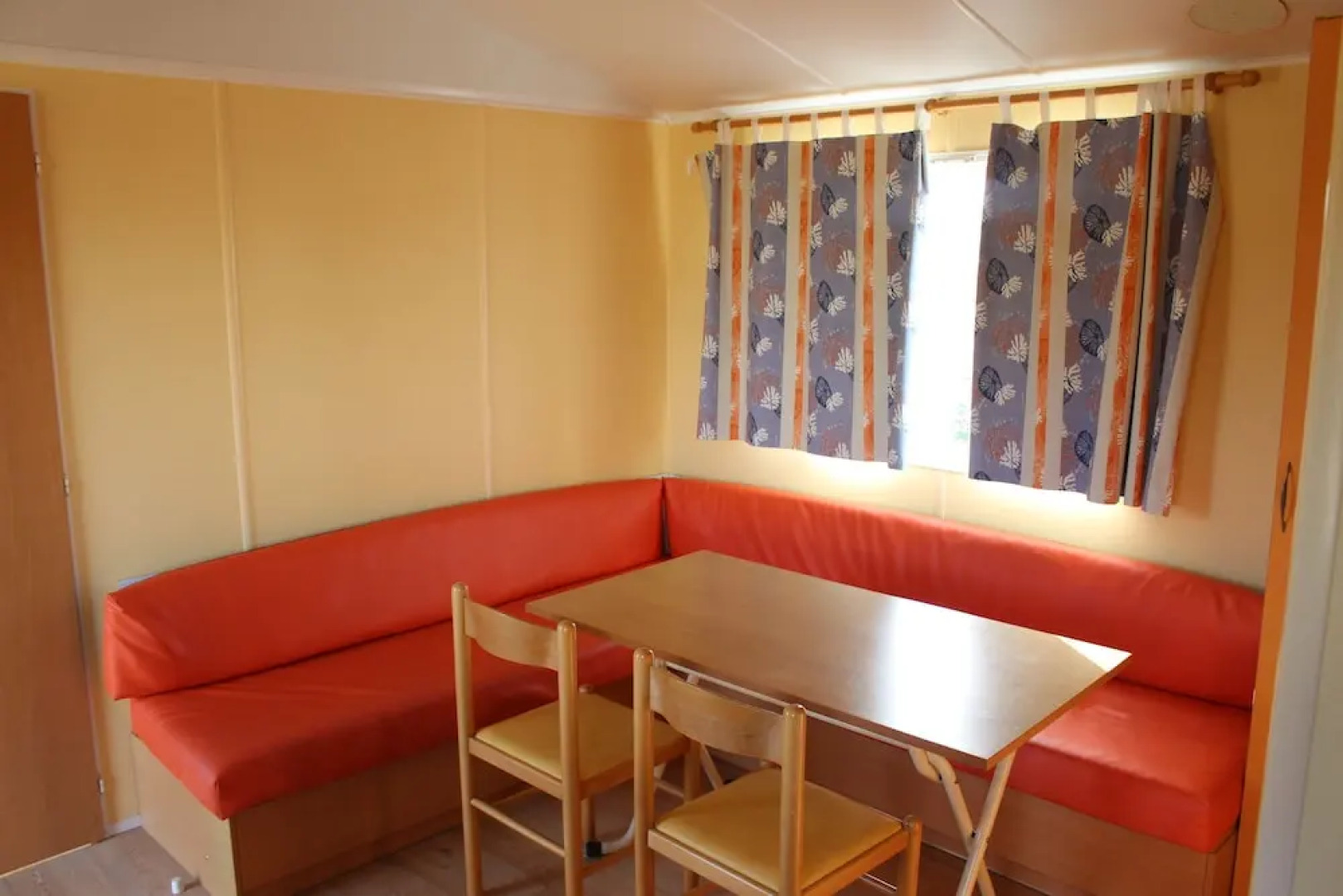 Camping Les Poutiroux - Mobilhome