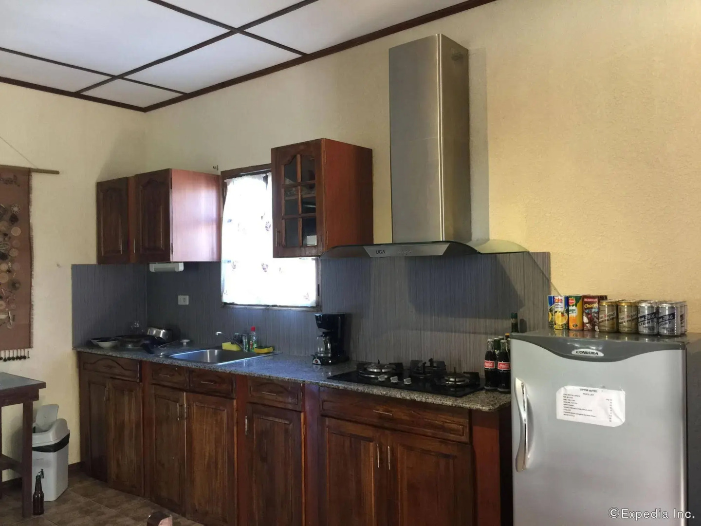 TipTop Hotel, Resto and Delishop