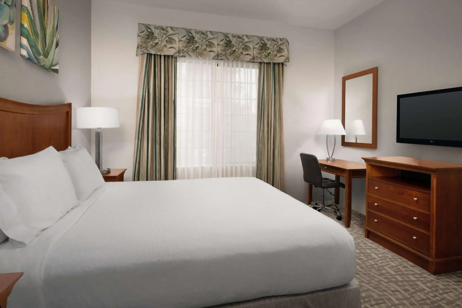 Embassy Suites La Quinta Hotel & Spa