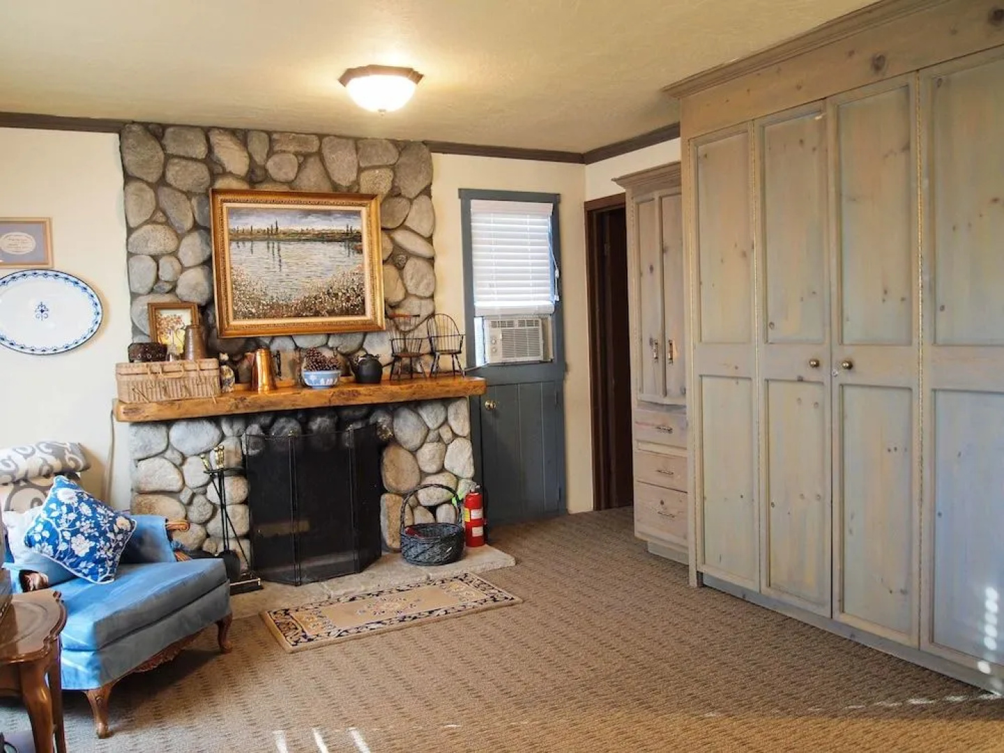 Strawberry Creek Inn Bed & Breakfast