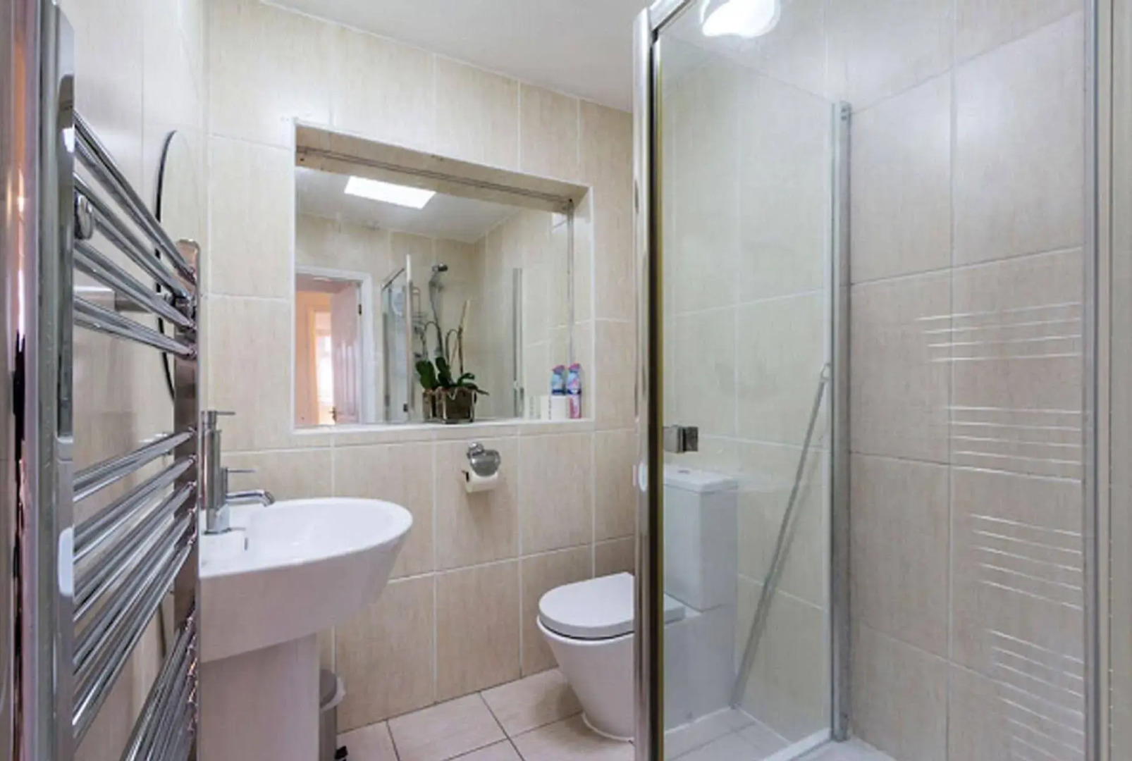 Swn Y Don Canterbury