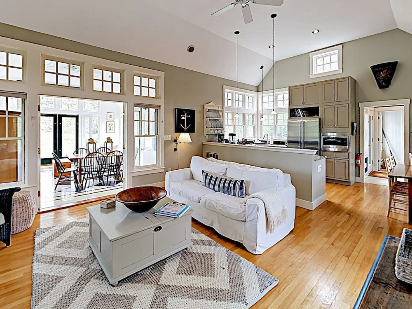 34 Edgartown - 2 Br Home