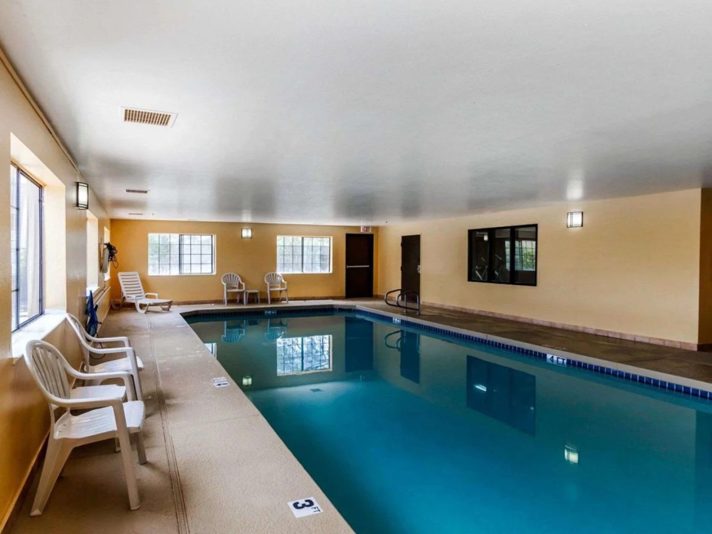 Comfort Inn & Suites Surprise Near Sun City West