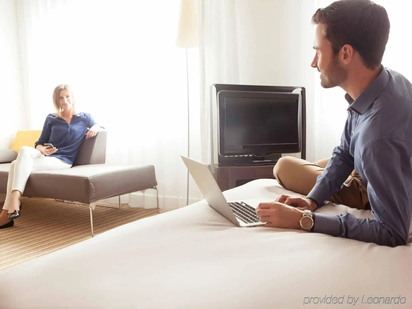 B&B HOTEL Rueil-Malmaison Gare