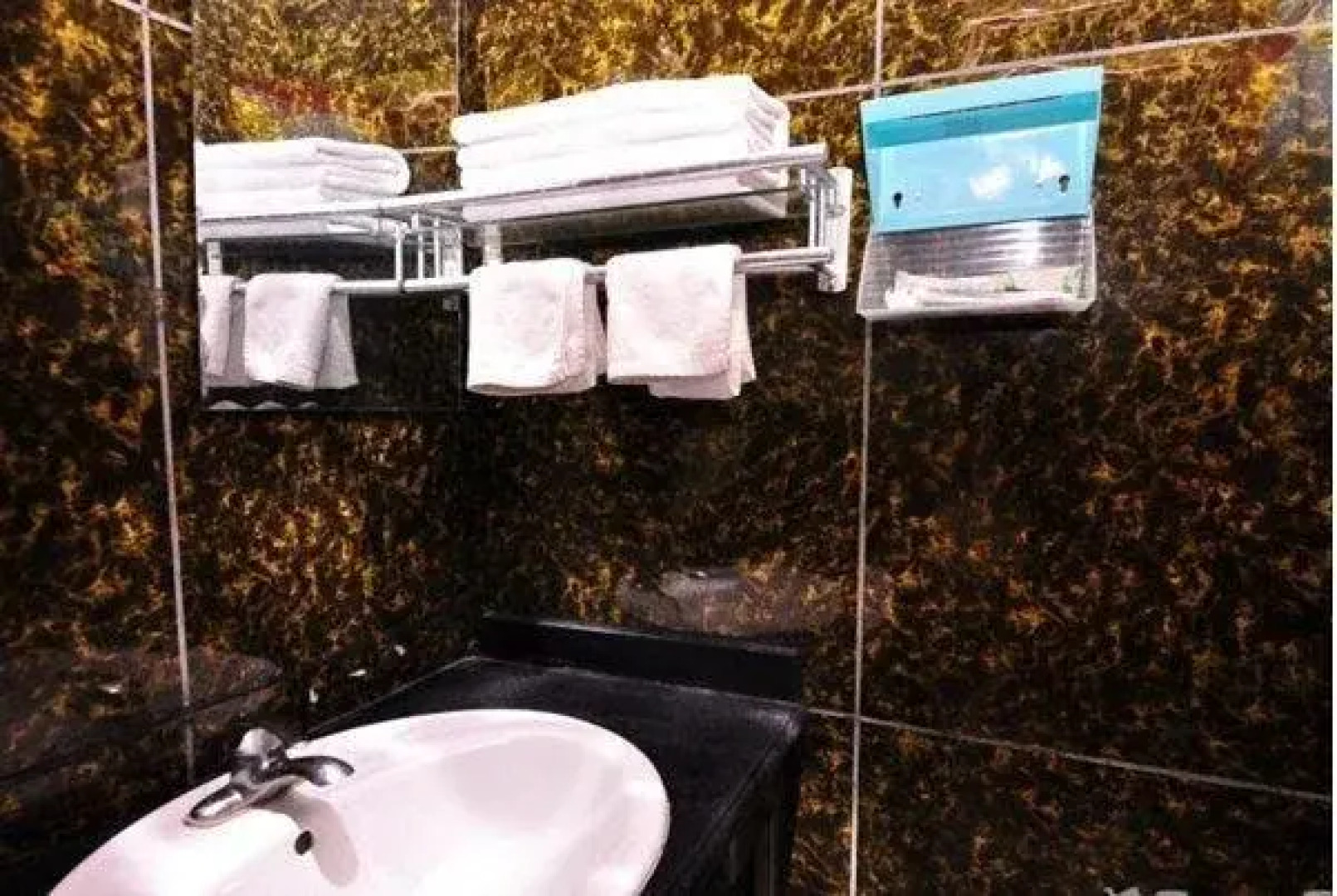 Dezhou Linyi Fuhao Business Inn