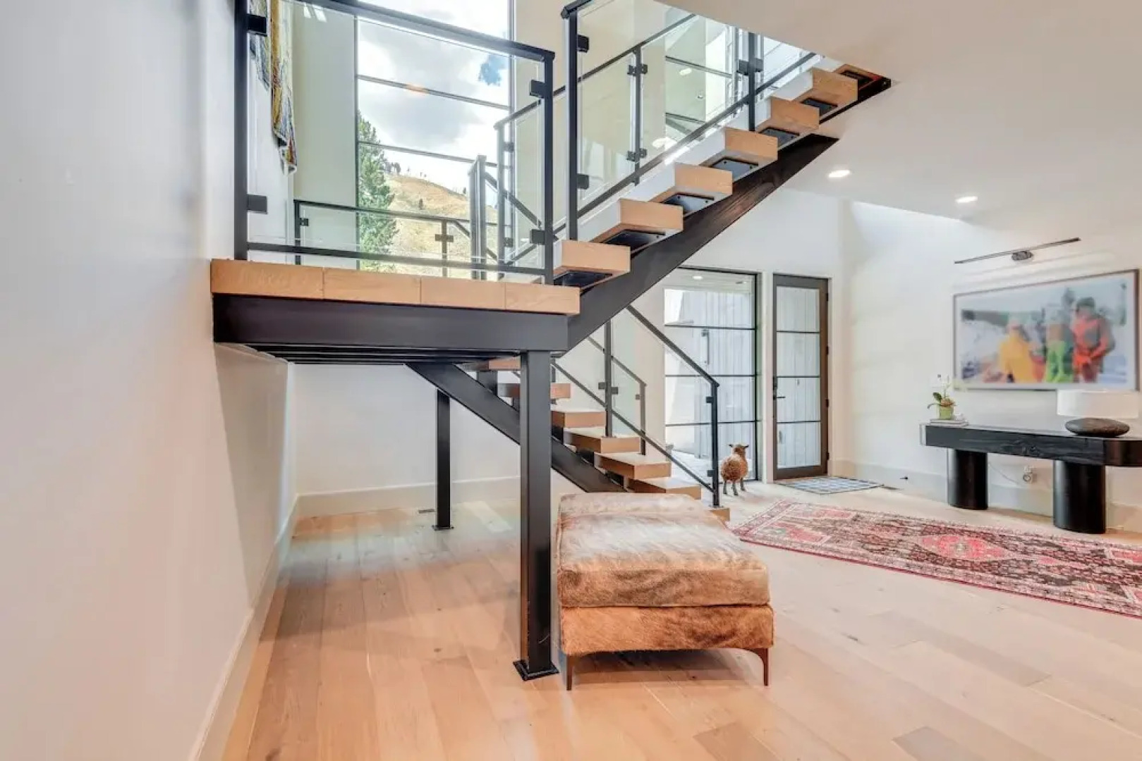 Luxury Alpine Home w/ Hot Tub: 1 Mi to Sun Valley!