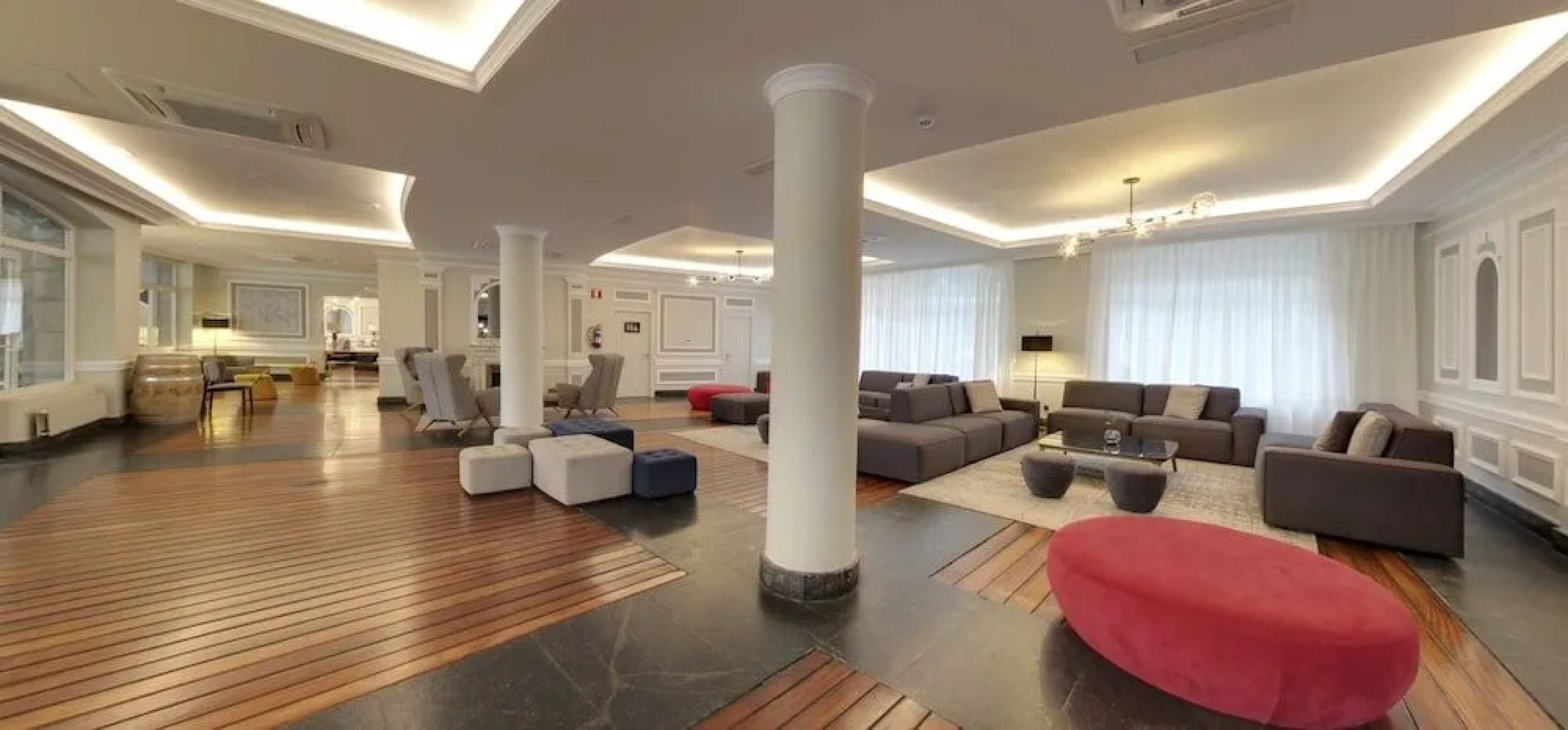 Hotel Silken Palacio Uribarren