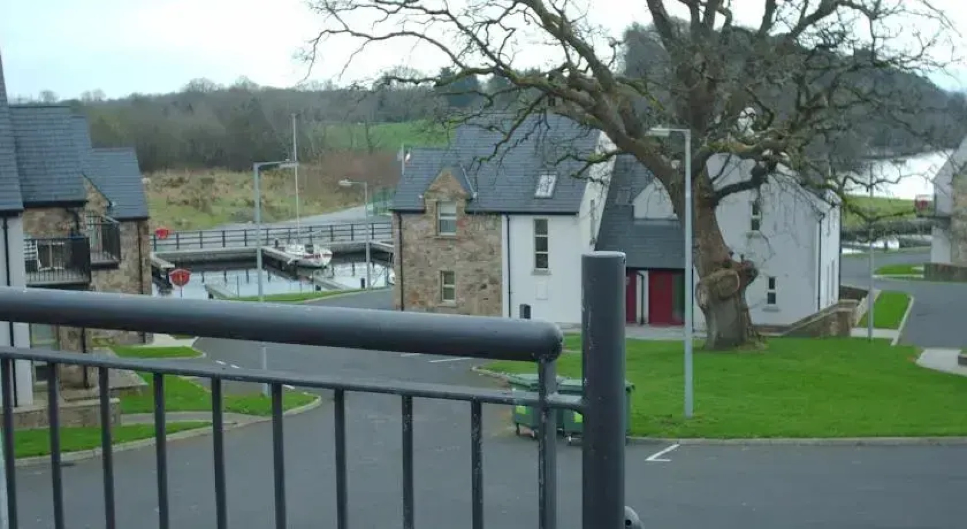 Lakeside Jetty Holiday Homes