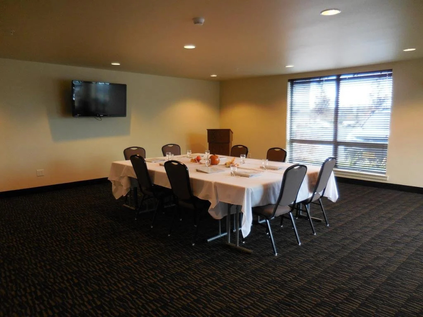 Aspen Suites Hotel Anchorage