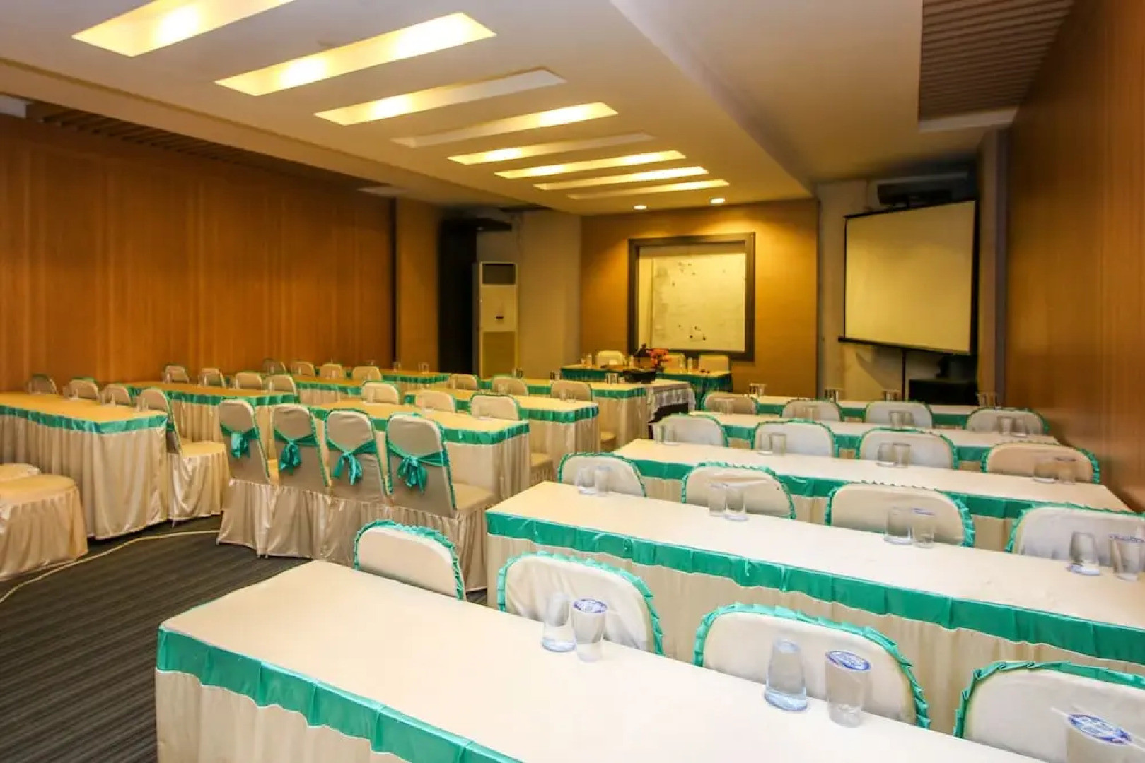 Airy Kendari Barat Diponegoro 75